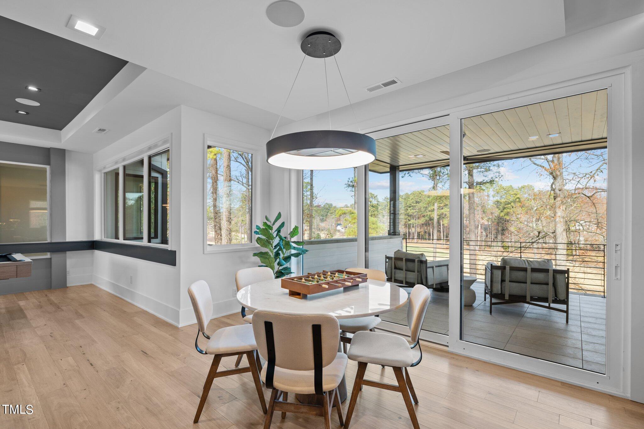 1711 Hunting Ridge Road