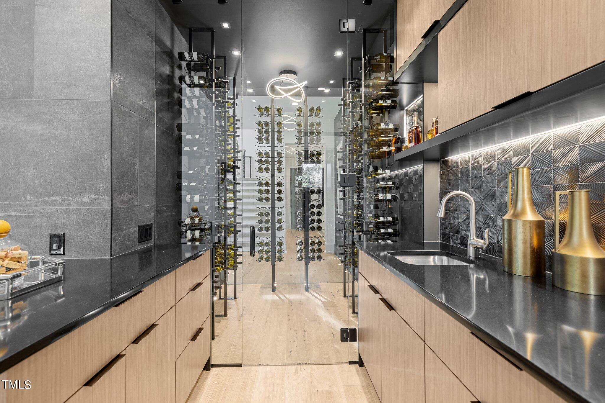 1711 Hunting Ridge Road