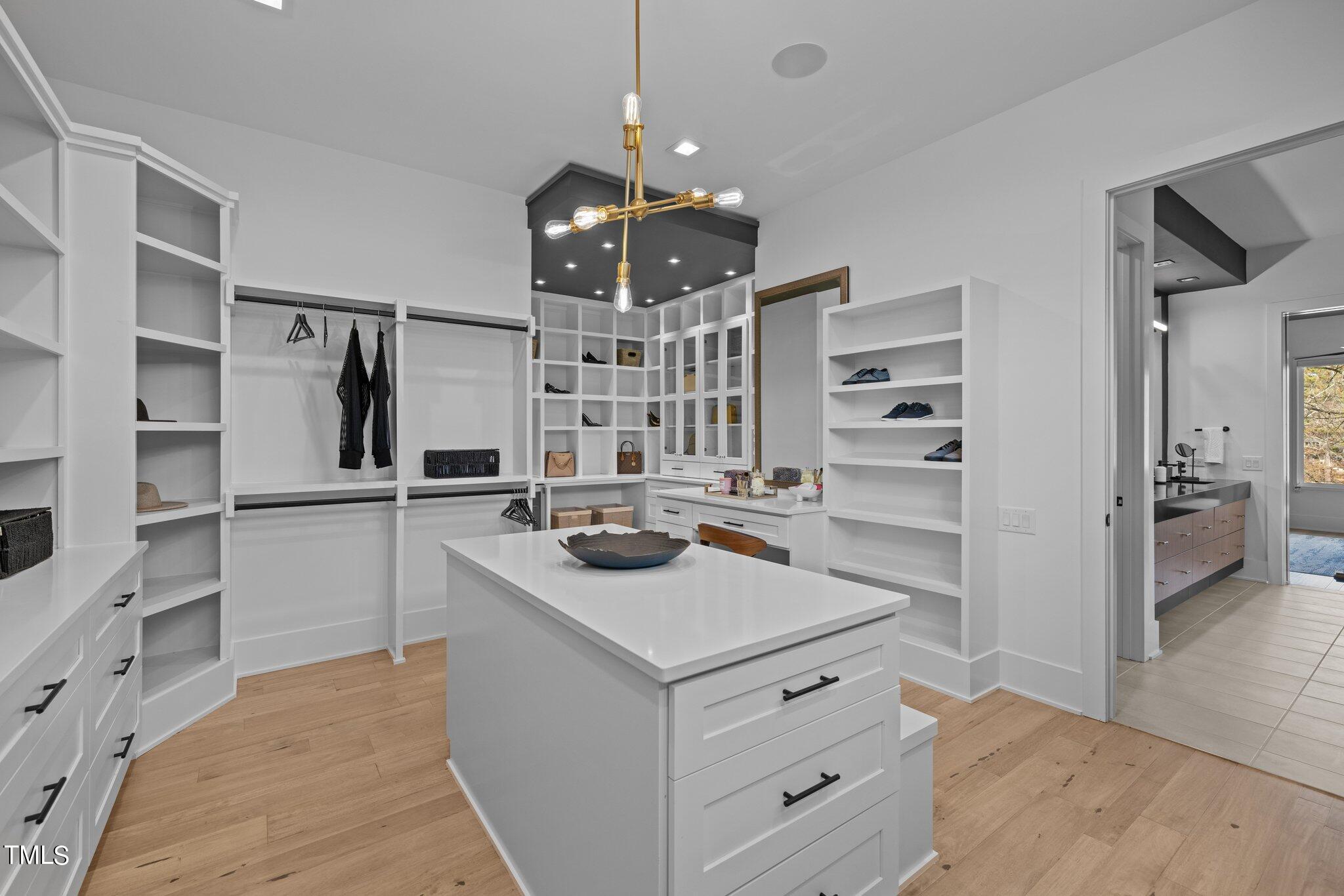 1711 Hunting Ridge Road