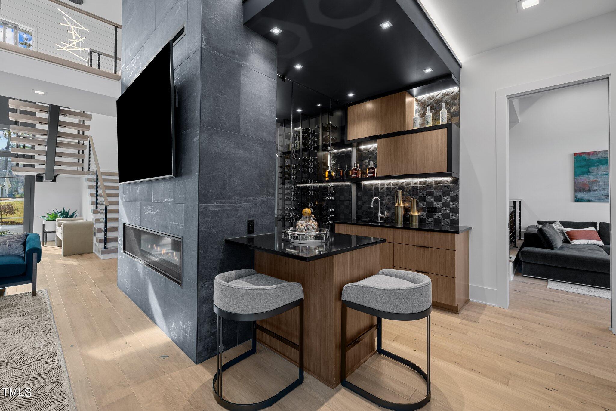 1711 Hunting Ridge Road