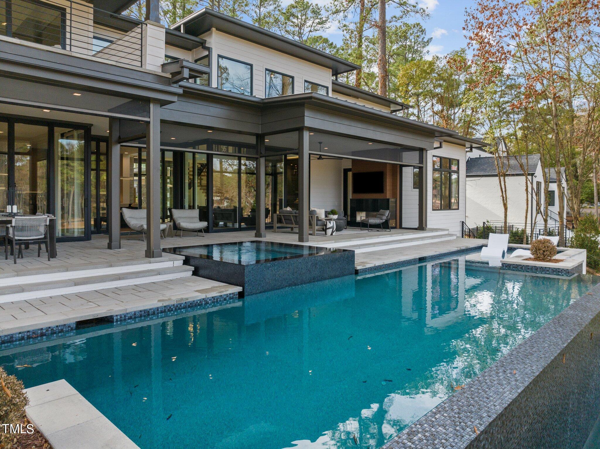 1711 Hunting Ridge Road