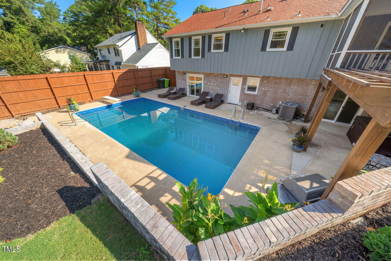 6301 Lewisand Circle