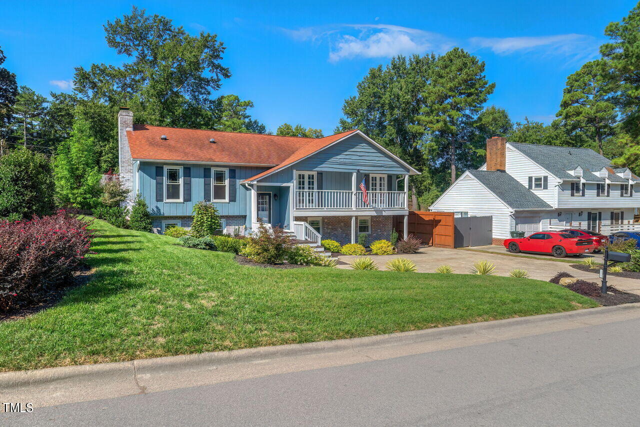 6301 Lewisand Circle