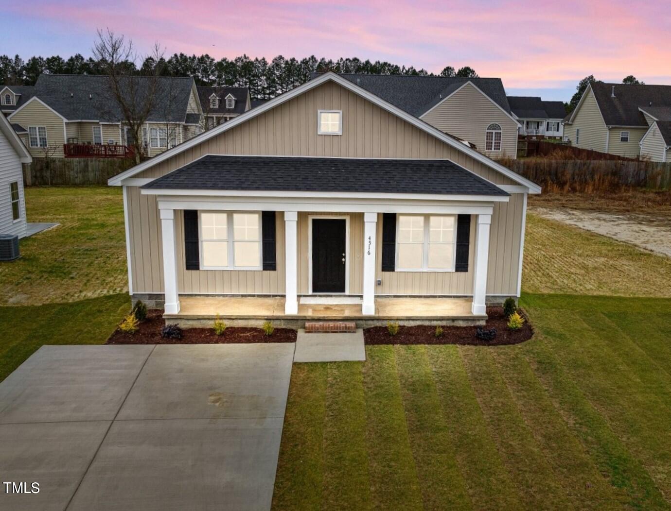 4516 Sweet Williams Lane