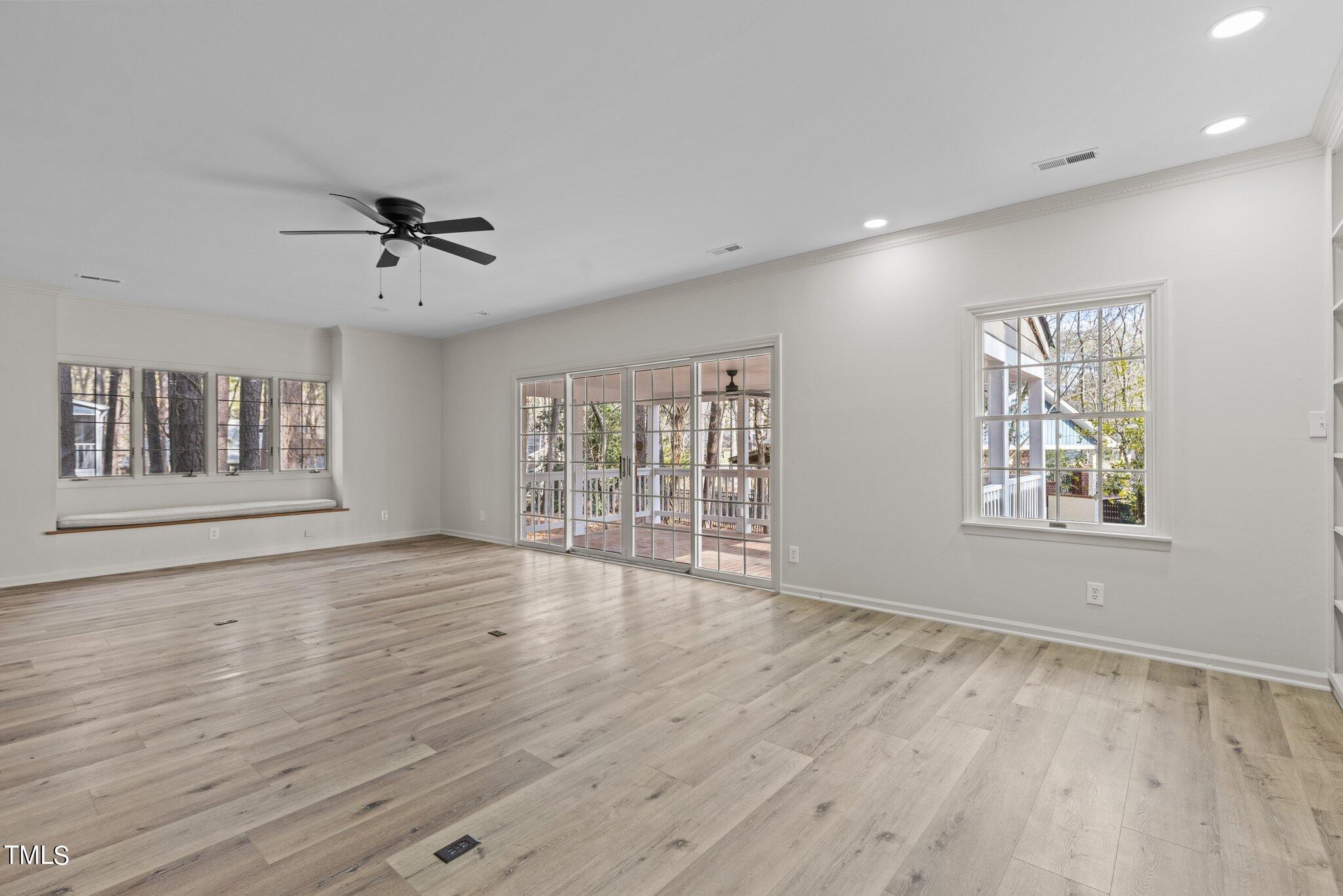 515 Constitution Drive