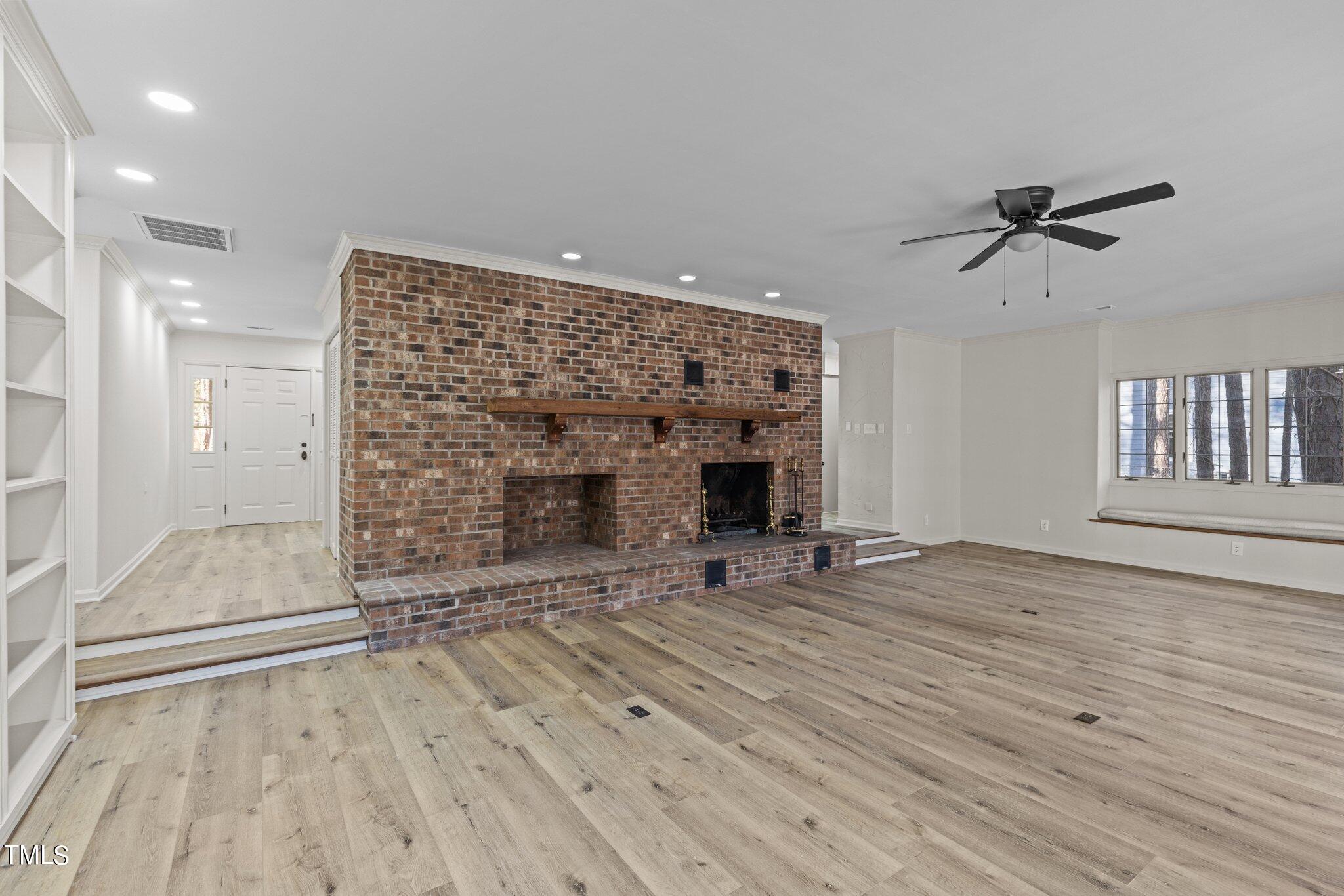 515 Constitution Drive