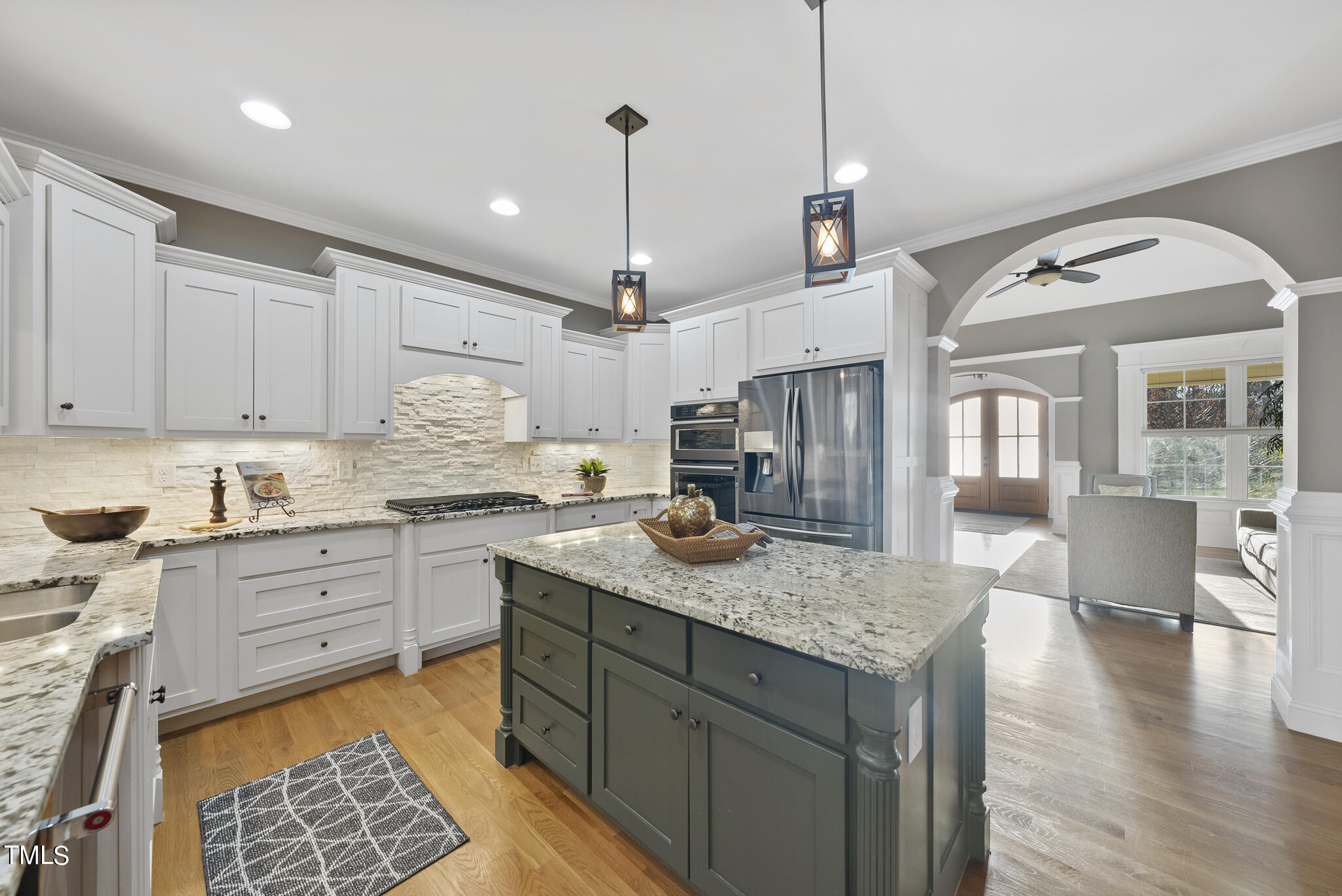 1107 Dovefield Lane