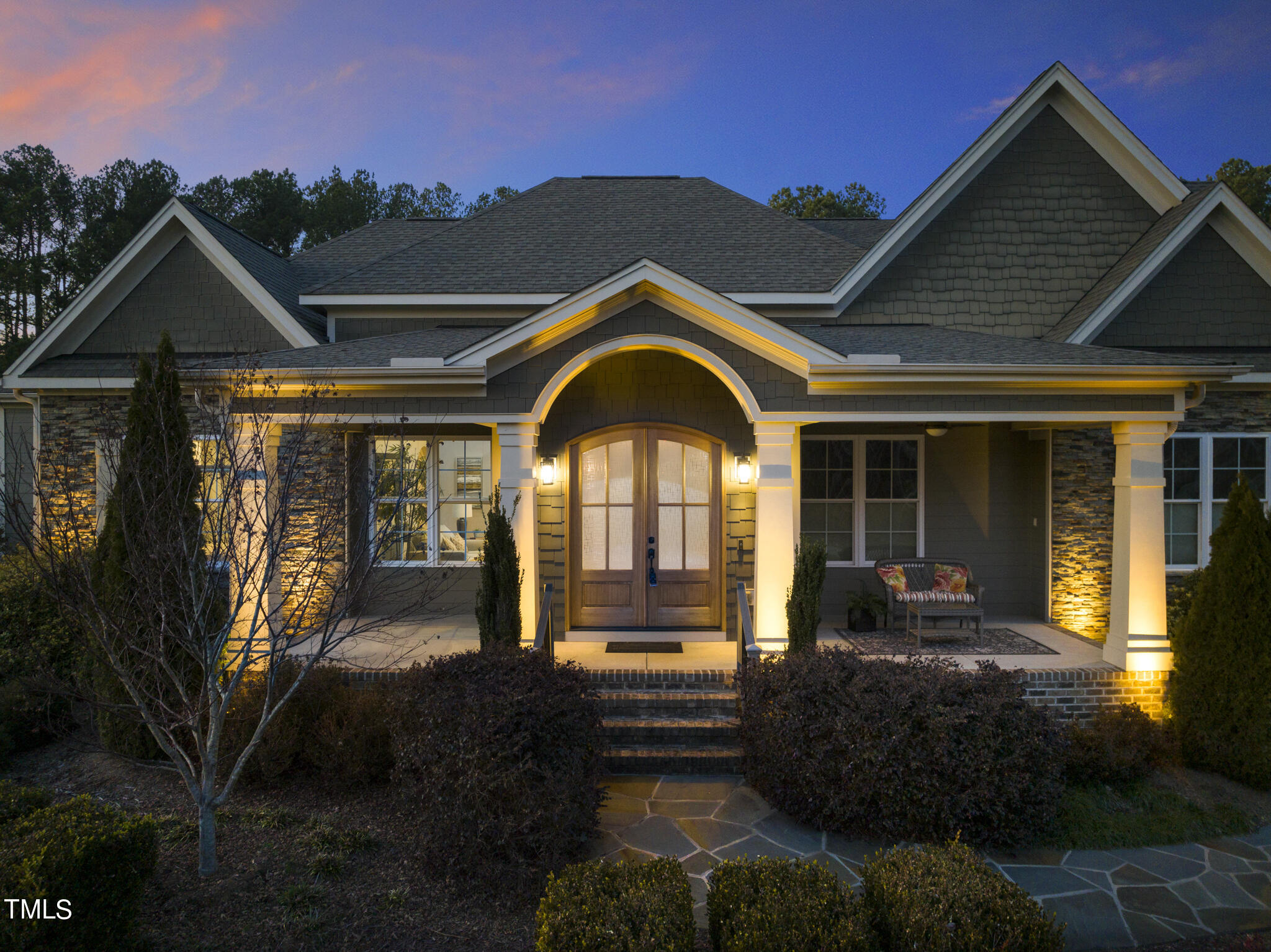 1107 Dovefield Lane