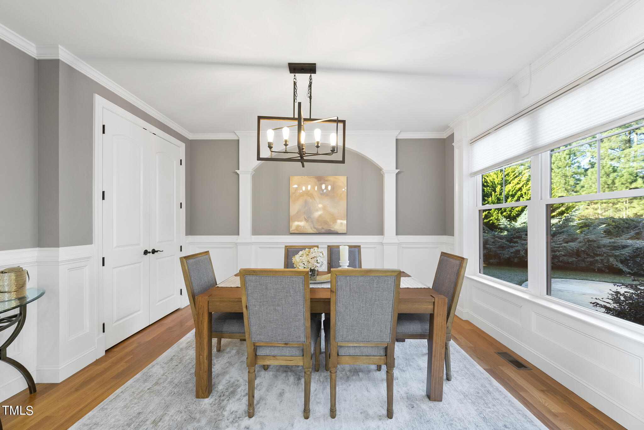 1107 Dovefield Lane