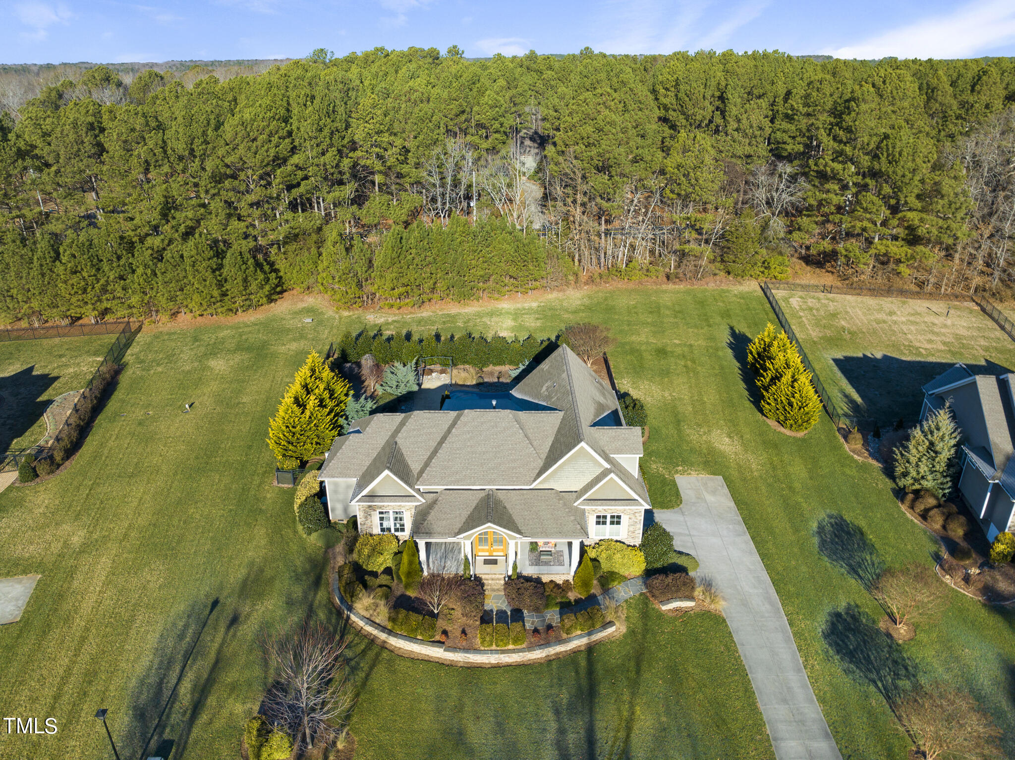 1107 Dovefield Lane