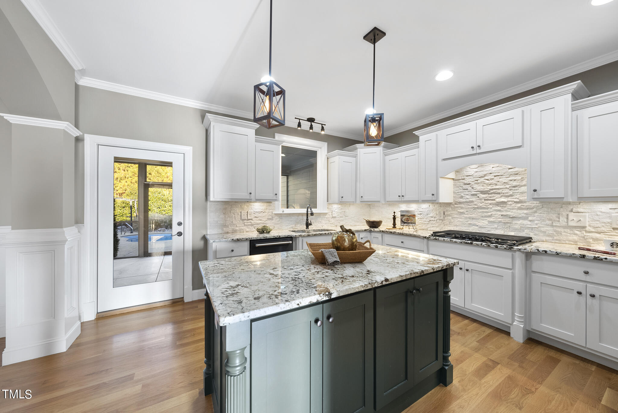 1107 Dovefield Lane