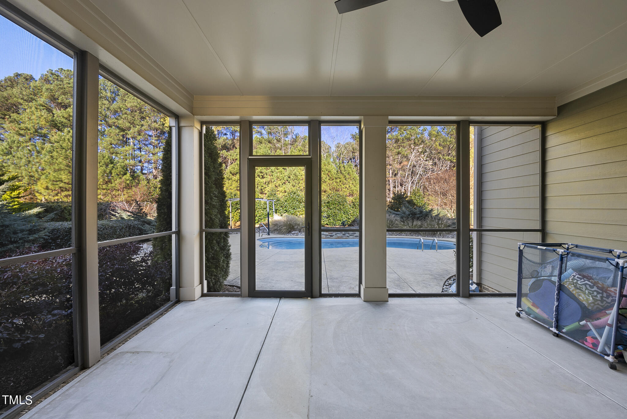 1107 Dovefield Lane