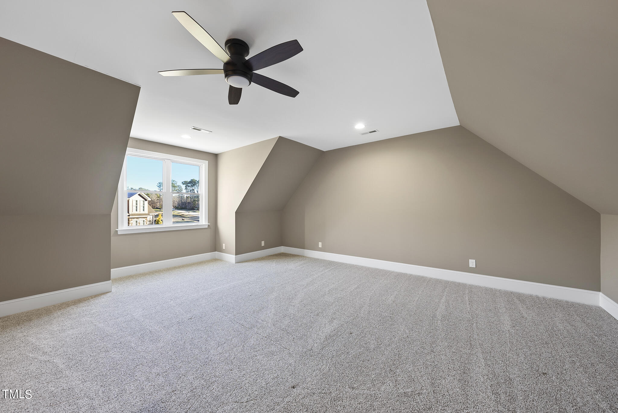 1107 Dovefield Lane