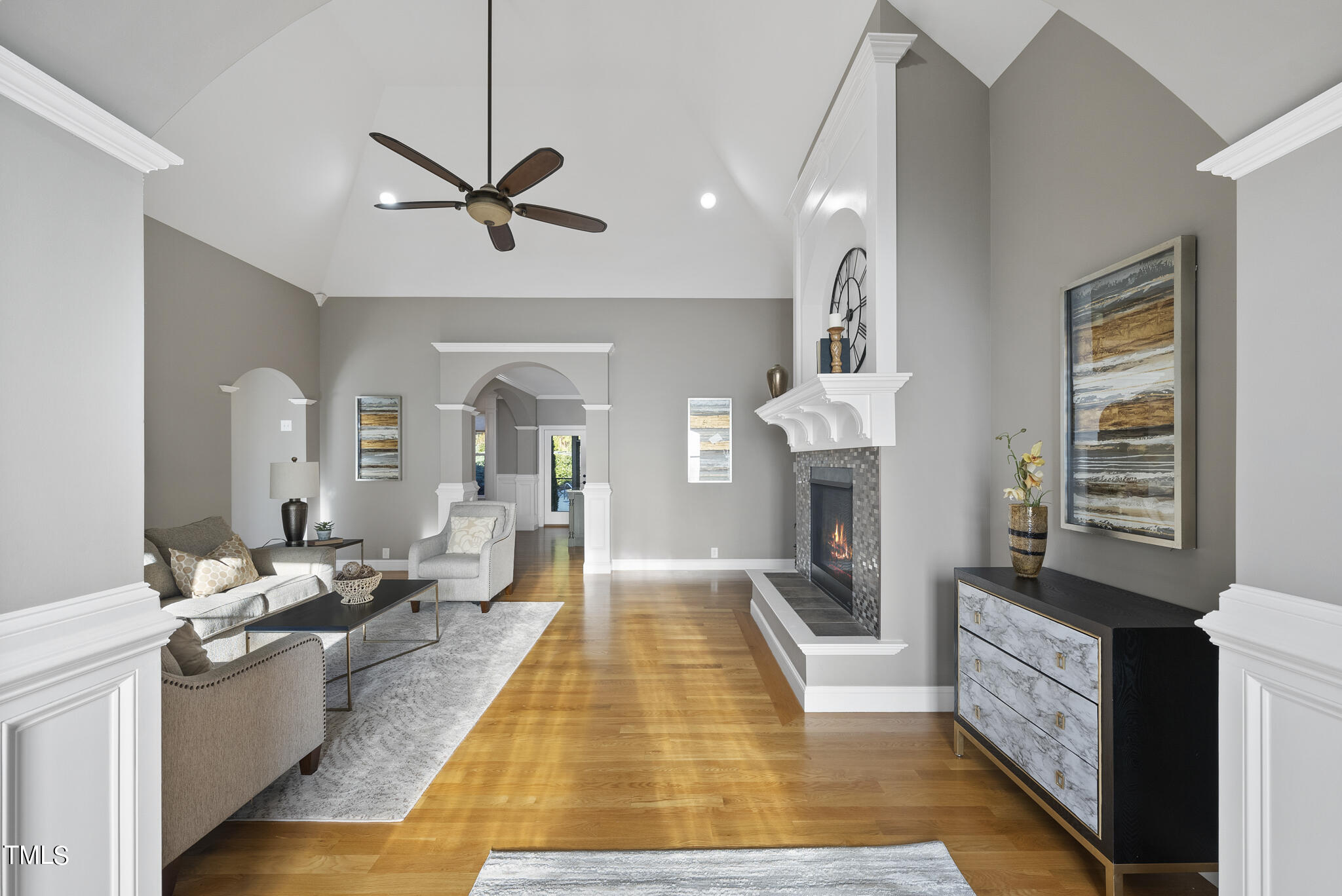 1107 Dovefield Lane