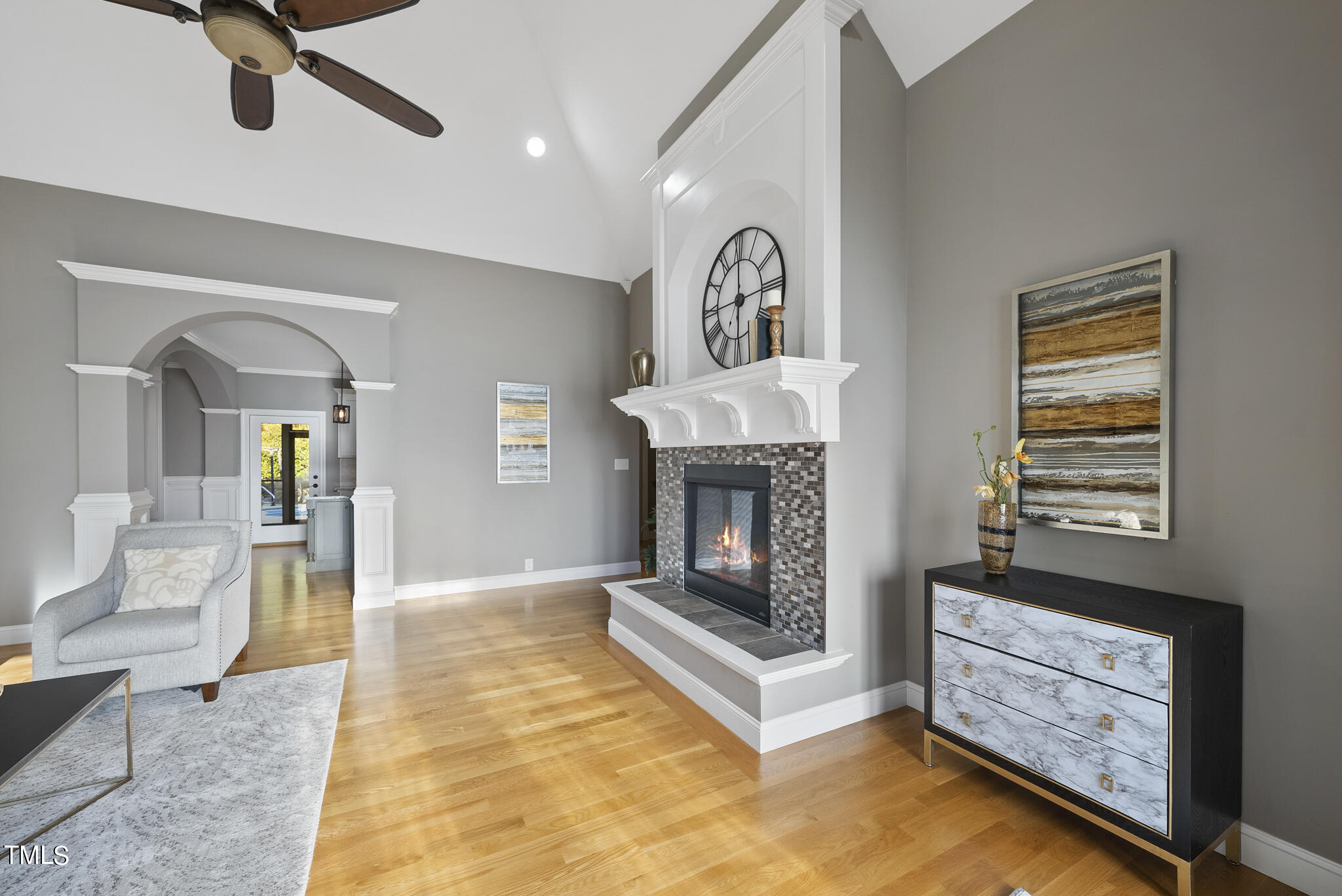 1107 Dovefield Lane