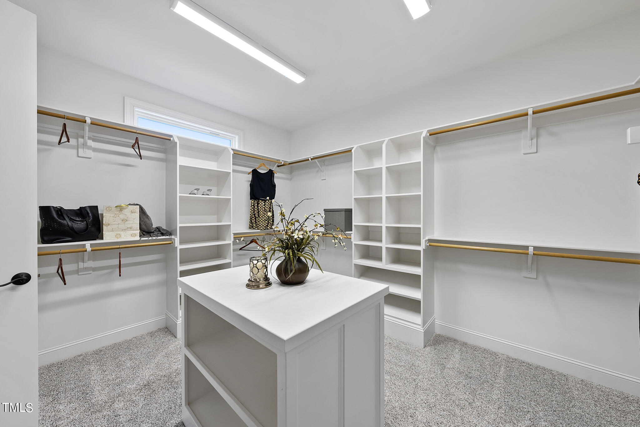1107 Dovefield Lane