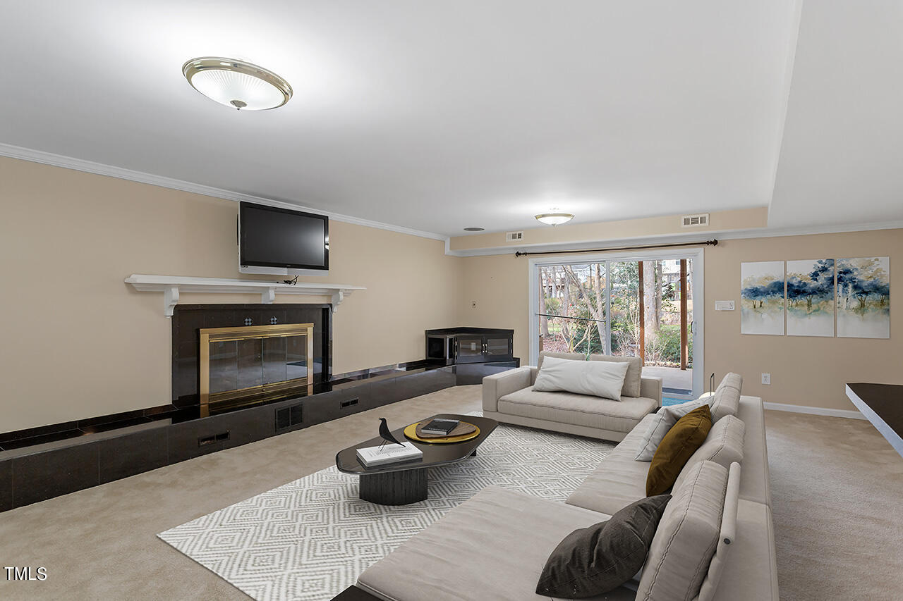 1500 Favorwood Court