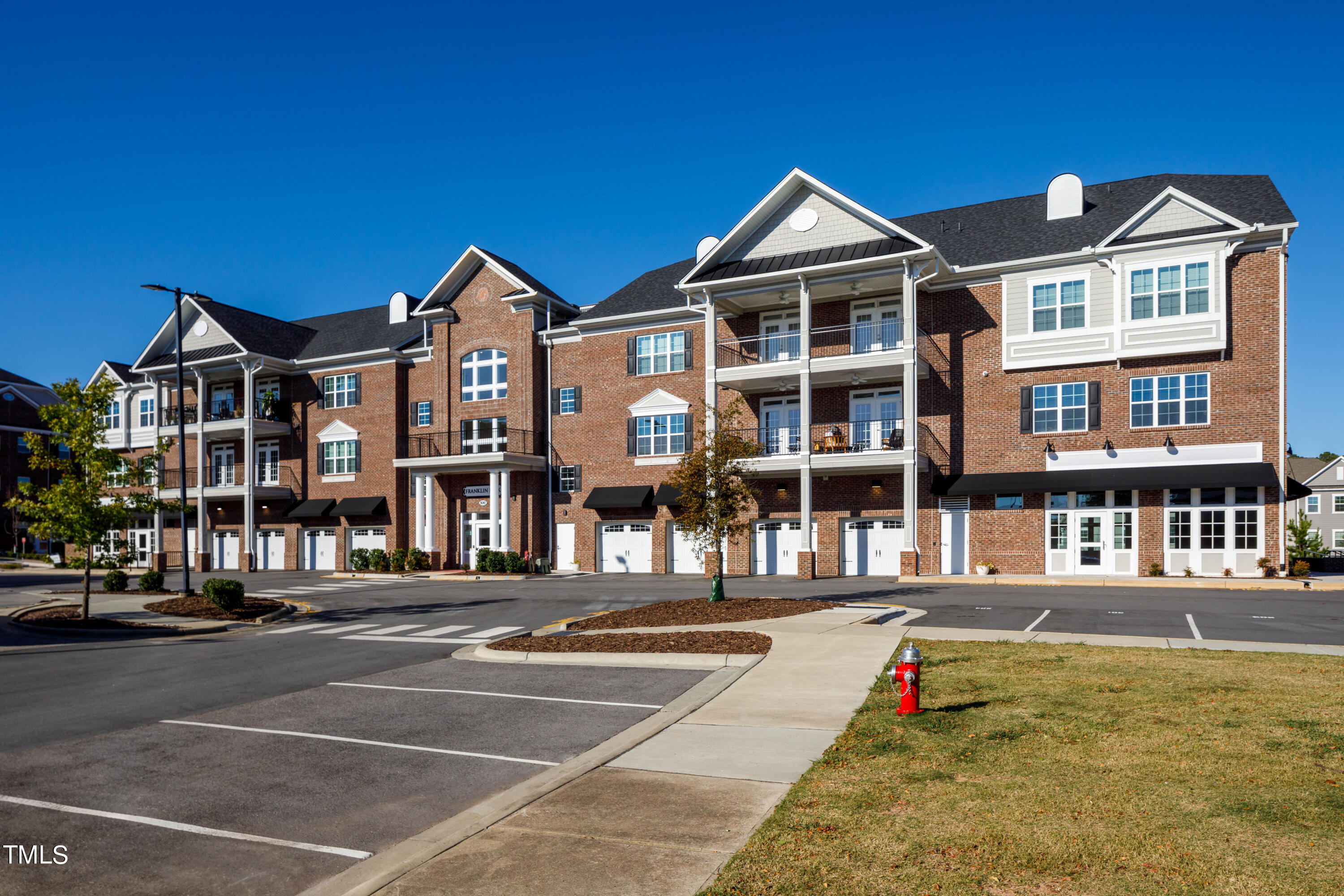 800 Gathering Park Circle # 301