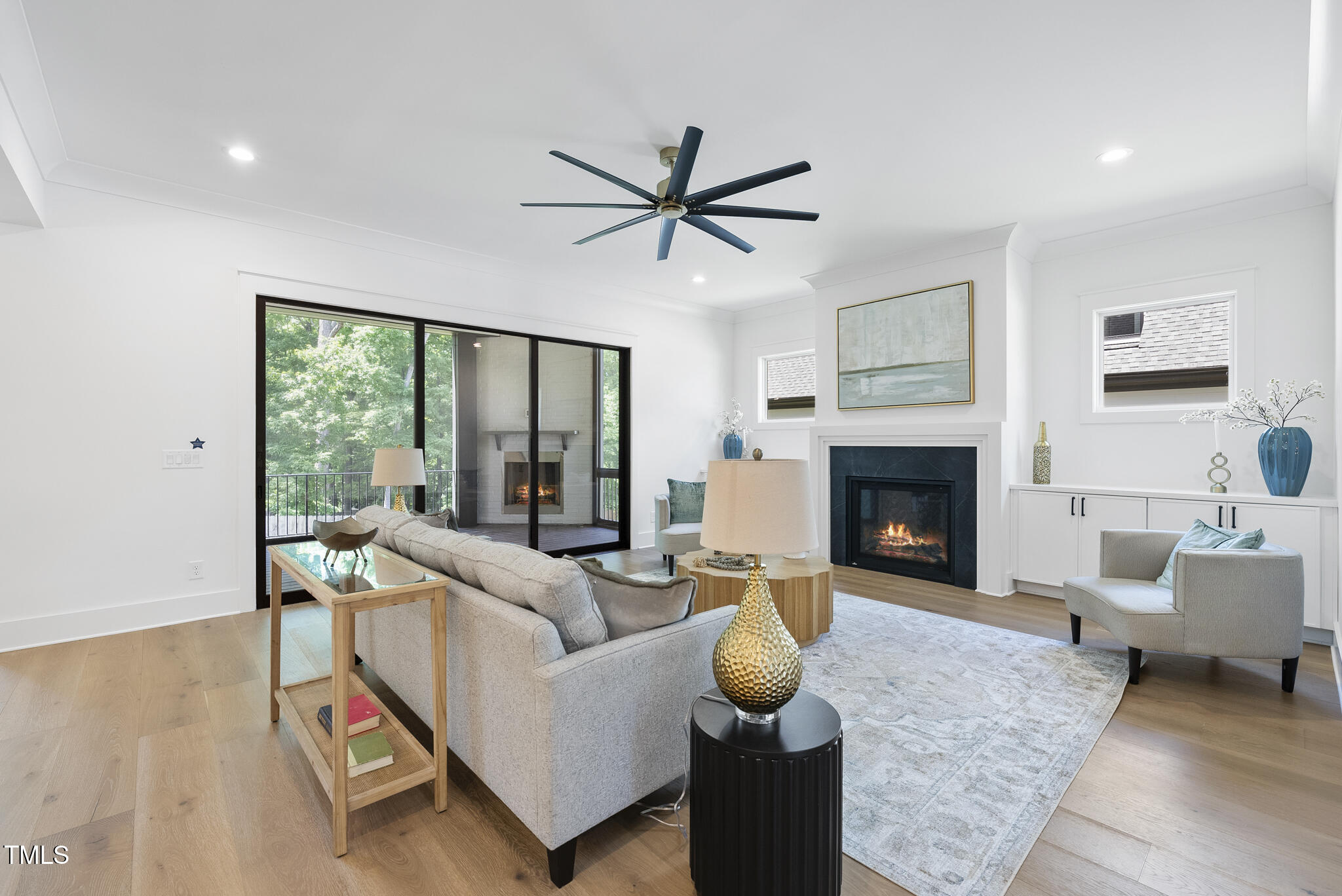 5305 Dixon Drive