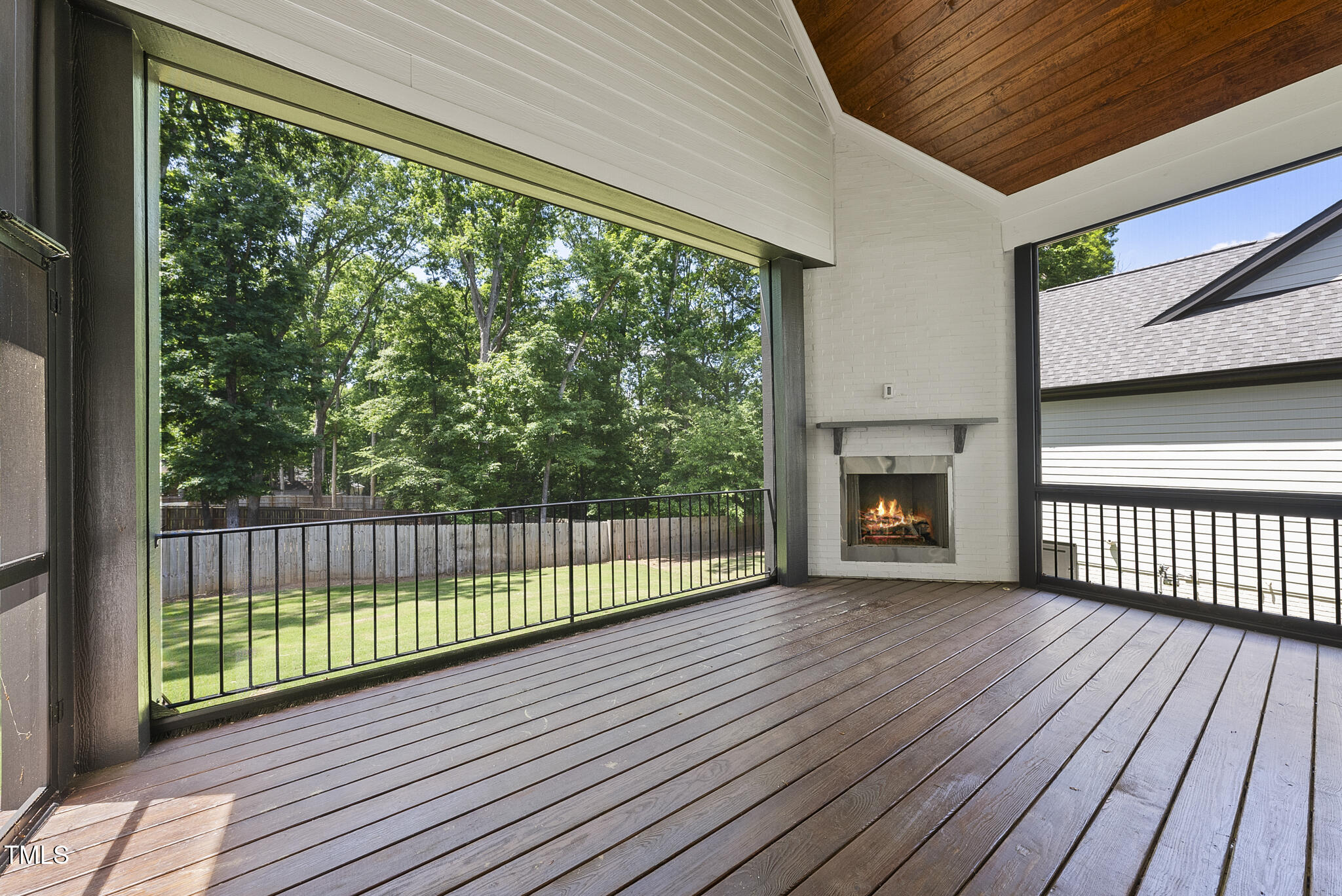 5305 Dixon Drive