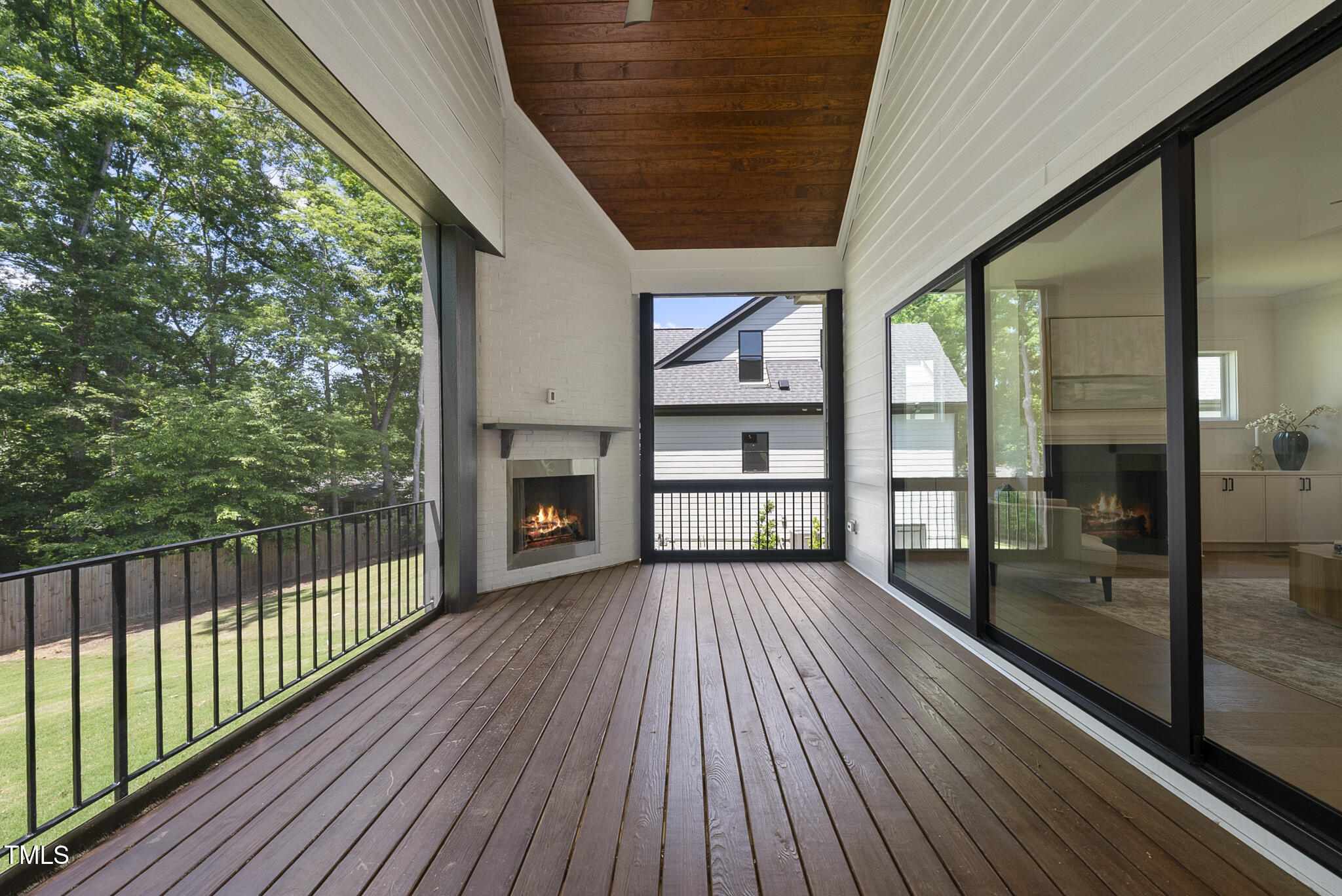 5305 Dixon Drive