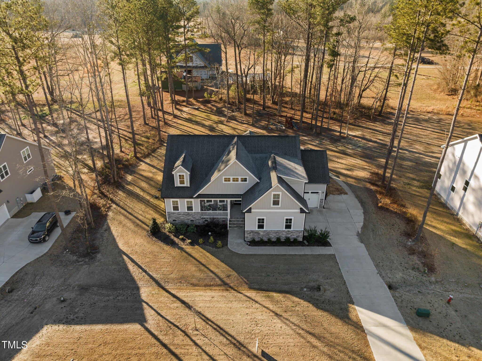 274 W Odell Lane