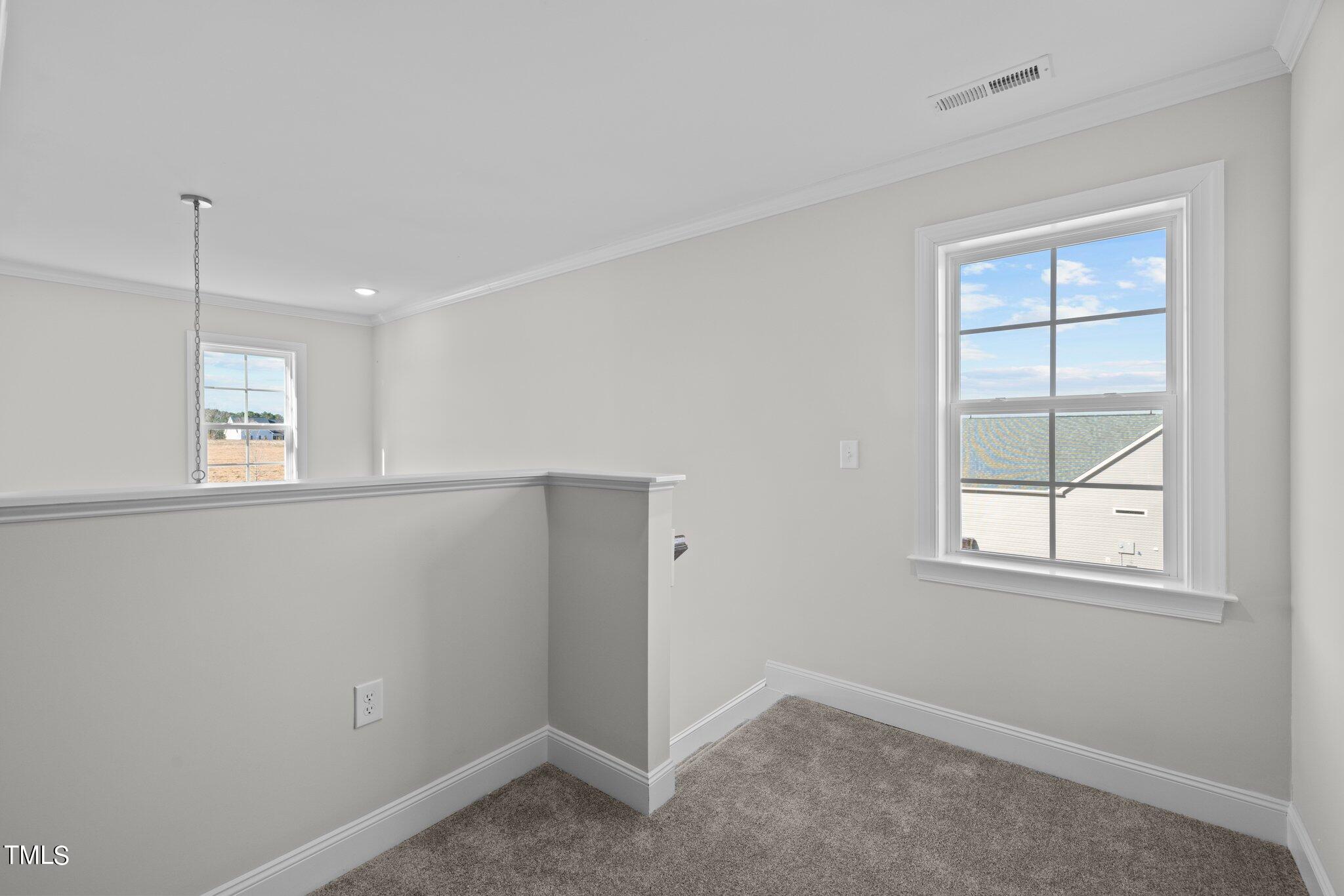 100 Diamond Creek Drive