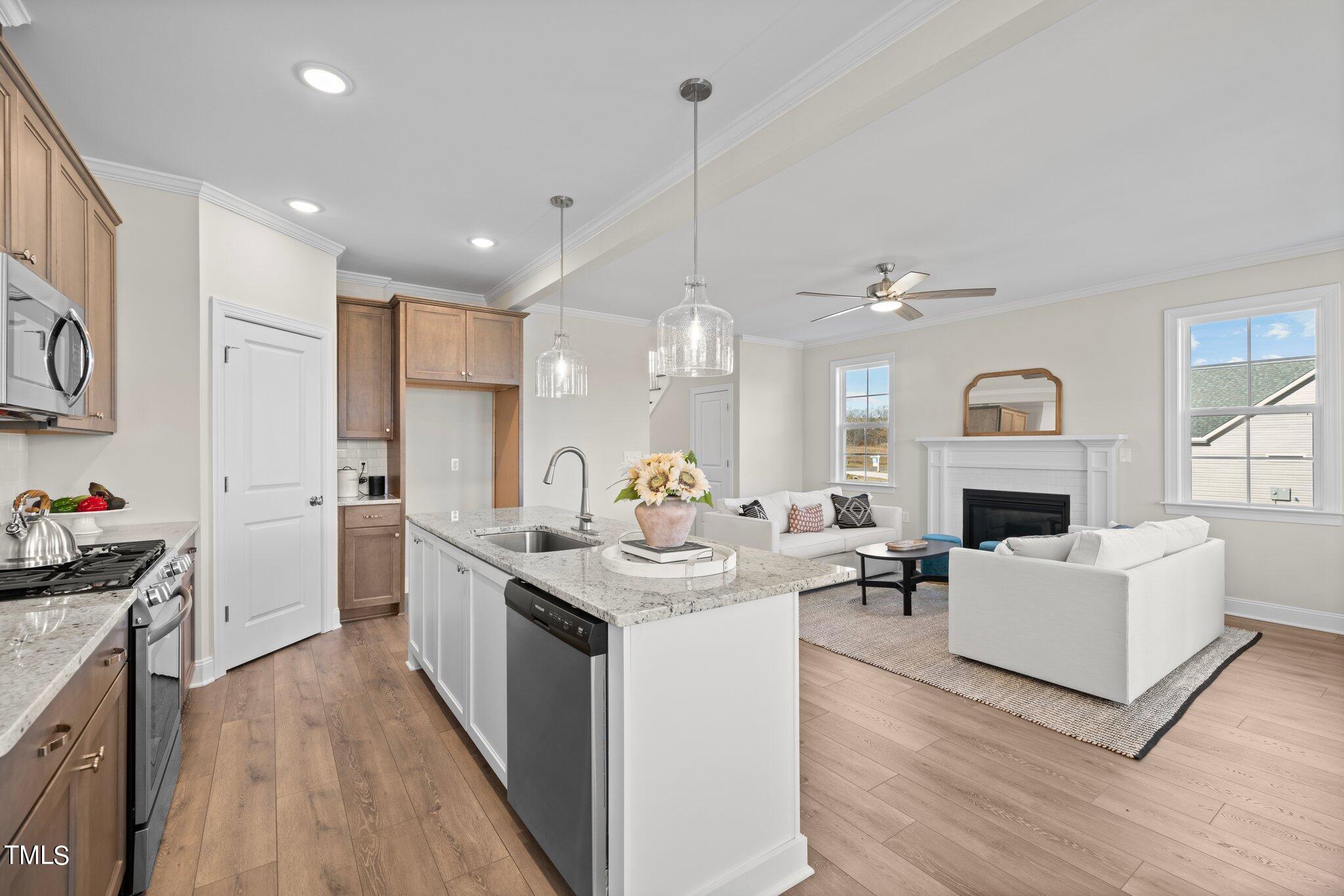 100 Diamond Creek Drive