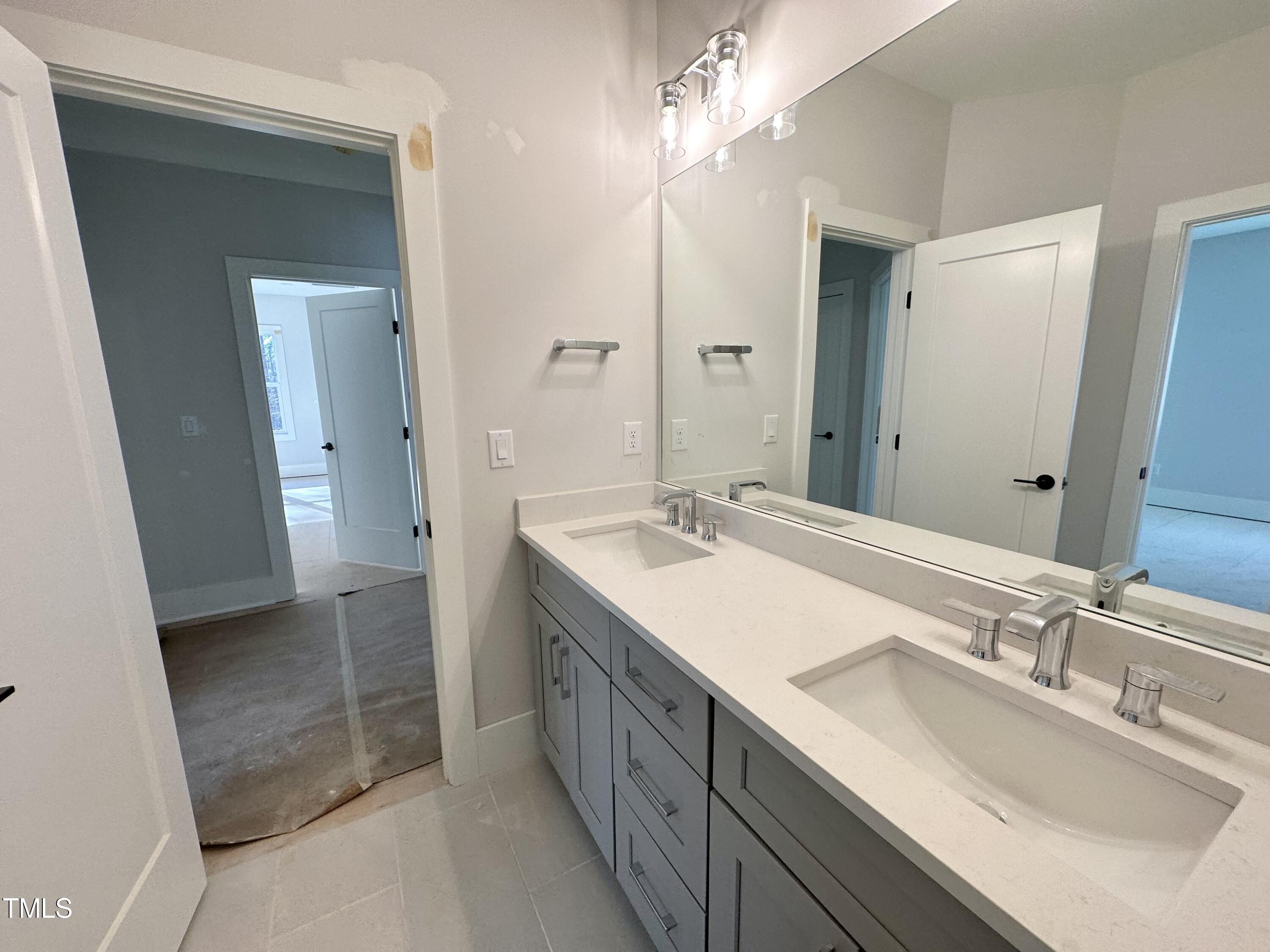 2804 Wexford Forest Lane