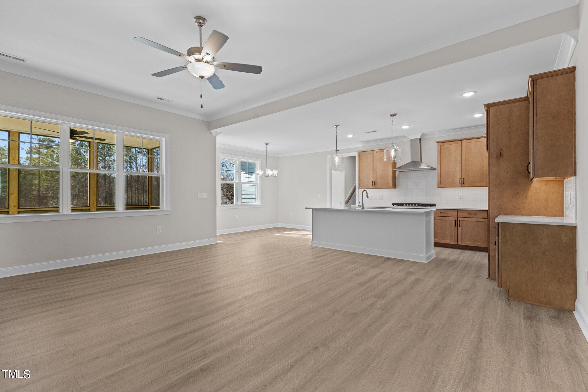 25 Hamilton Way # 33