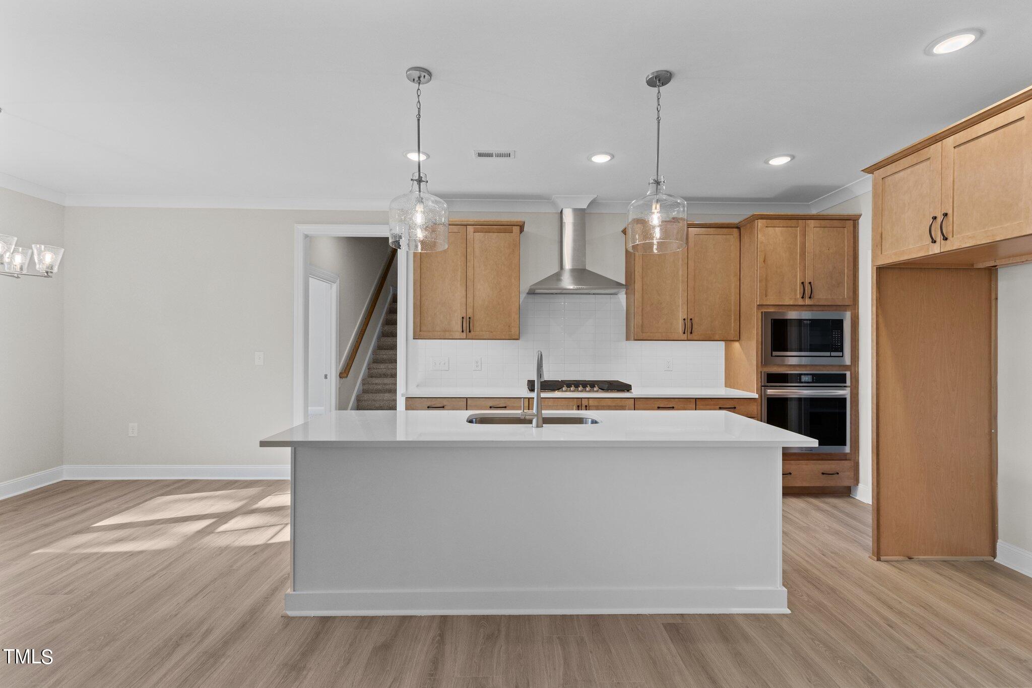 25 Hamilton Way # 33