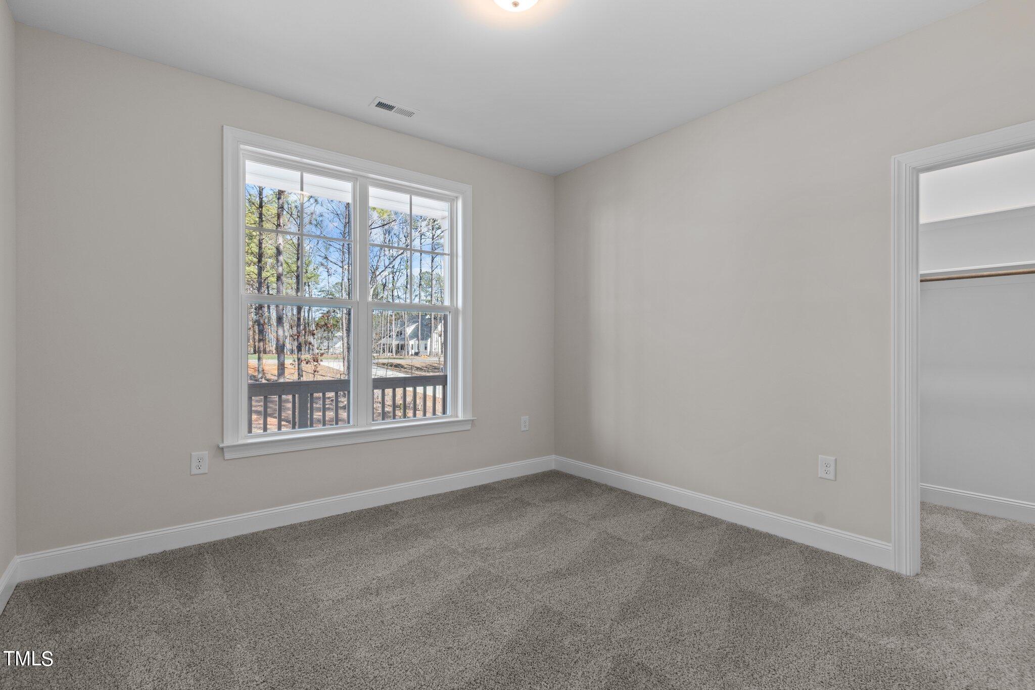 25 Hamilton Way # 33