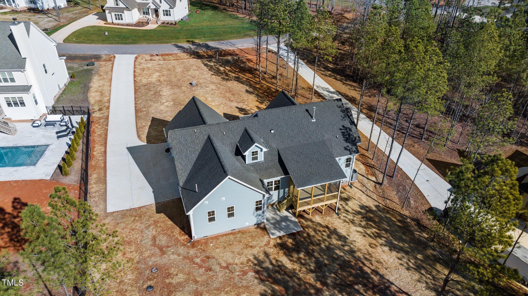 25 Hamilton Way # 33