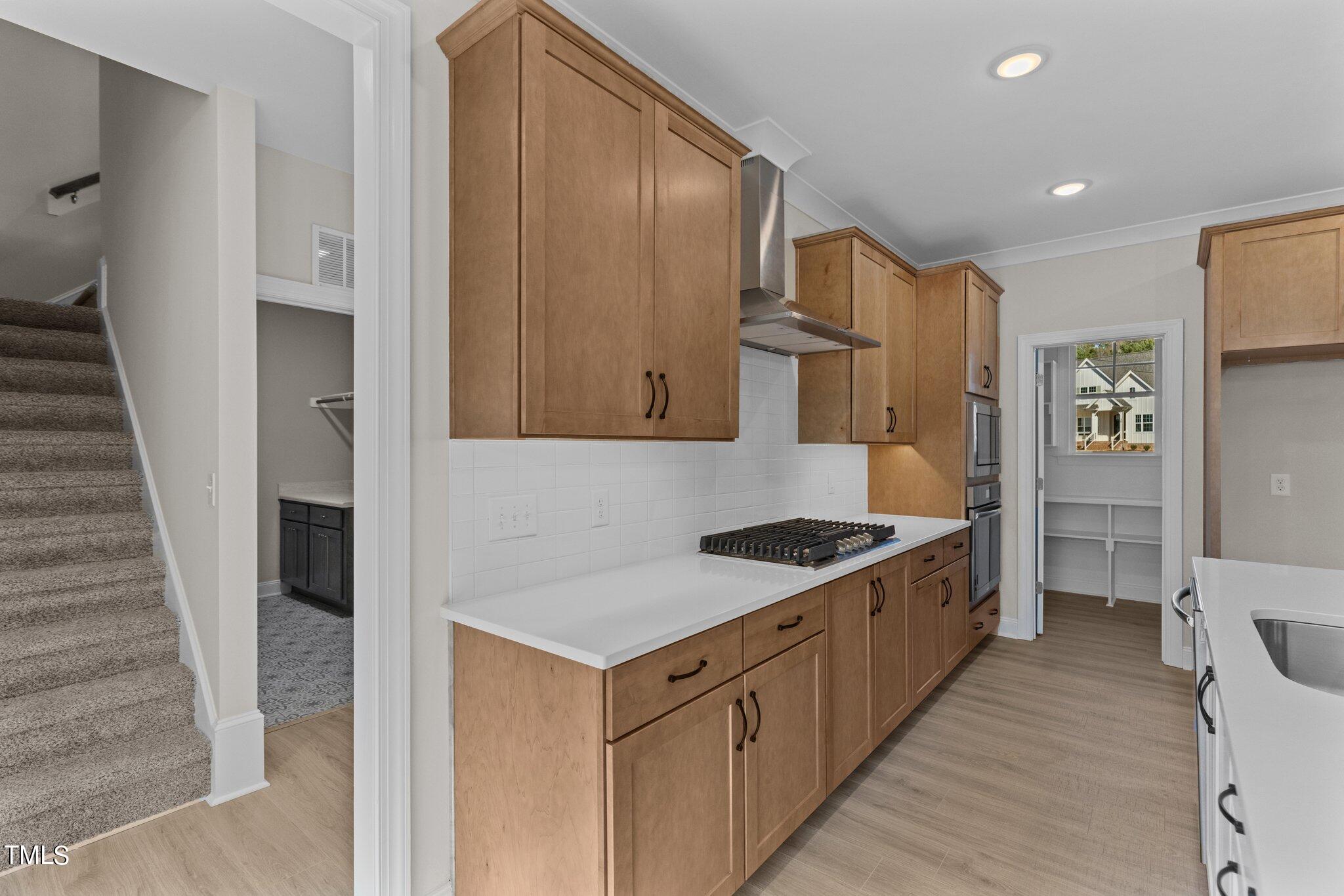 25 Hamilton Way # 33