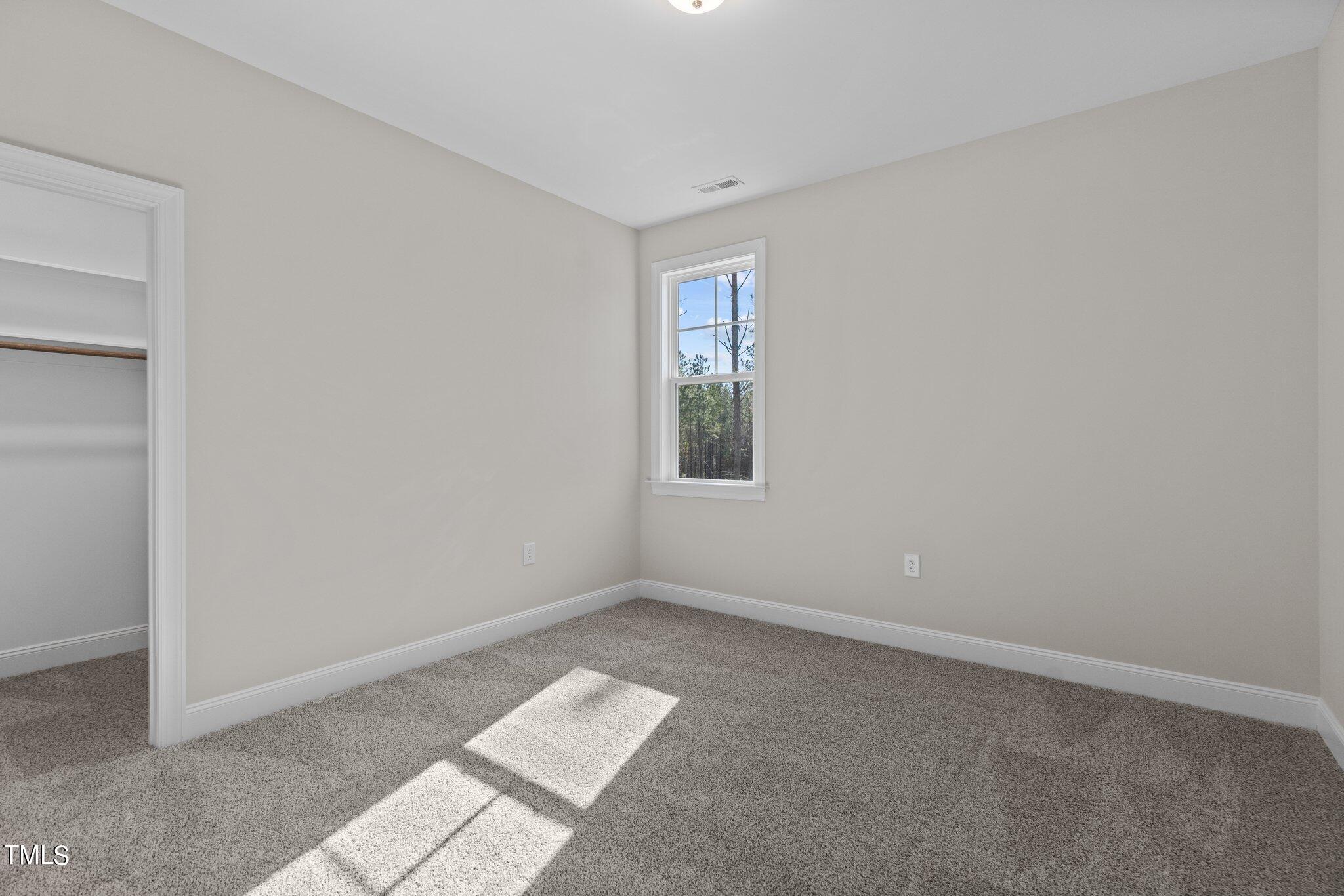 25 Hamilton Way # 33