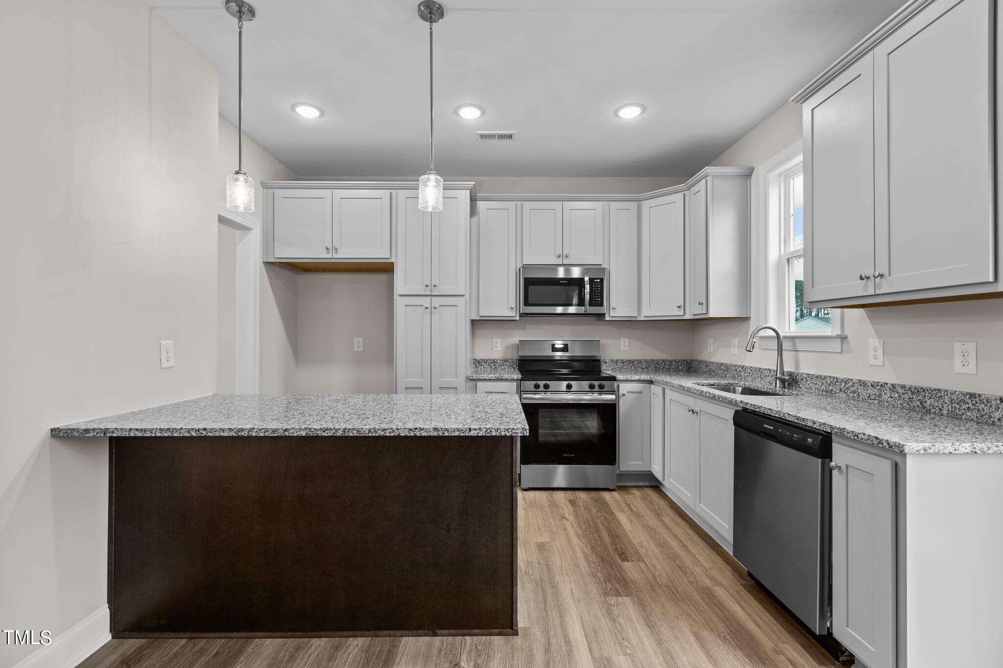 85 Brookhaven Drive