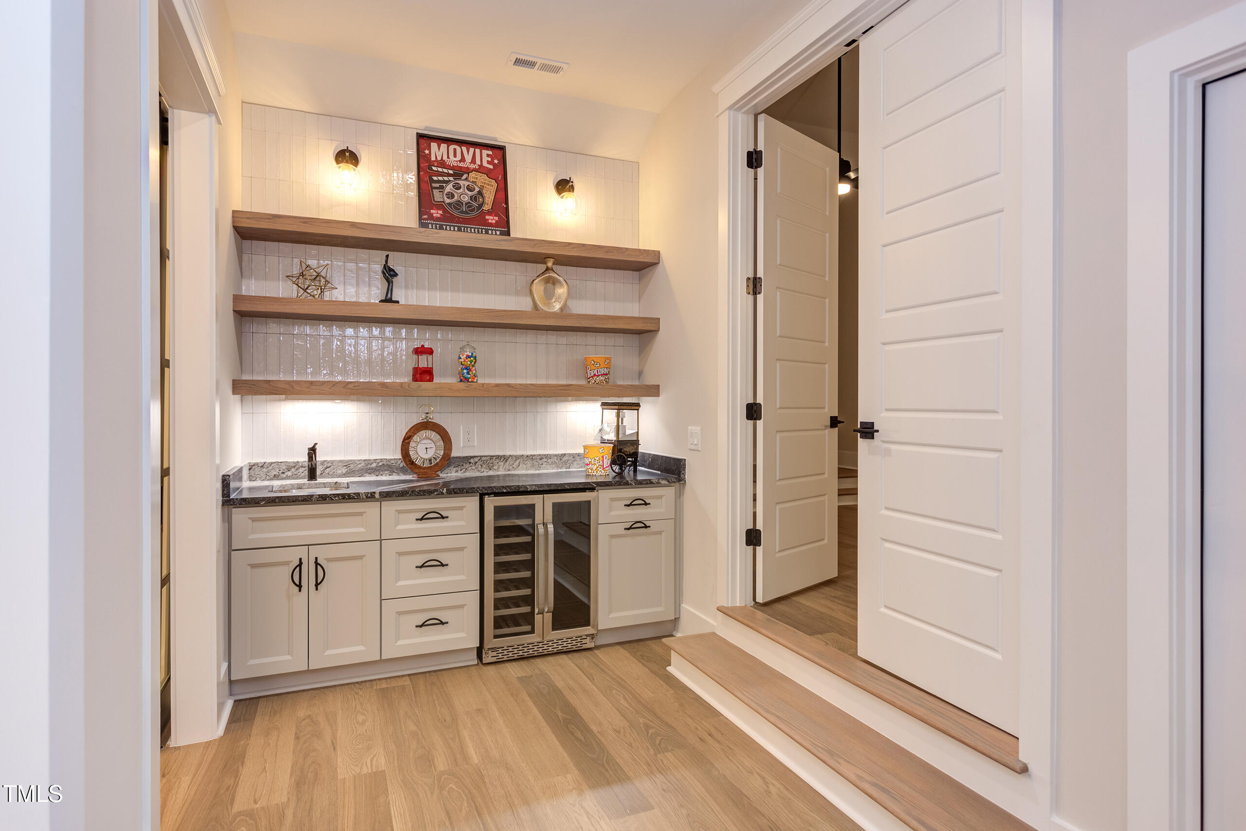 20 Harvest View Way