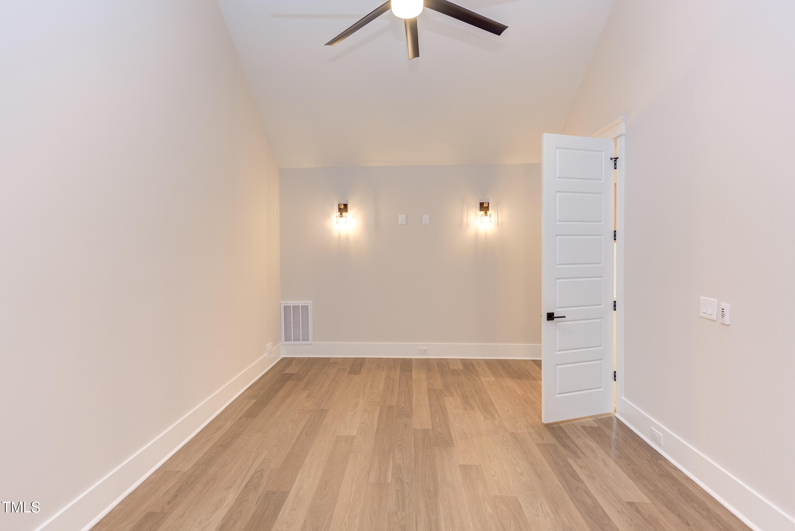 20 Harvest View Way