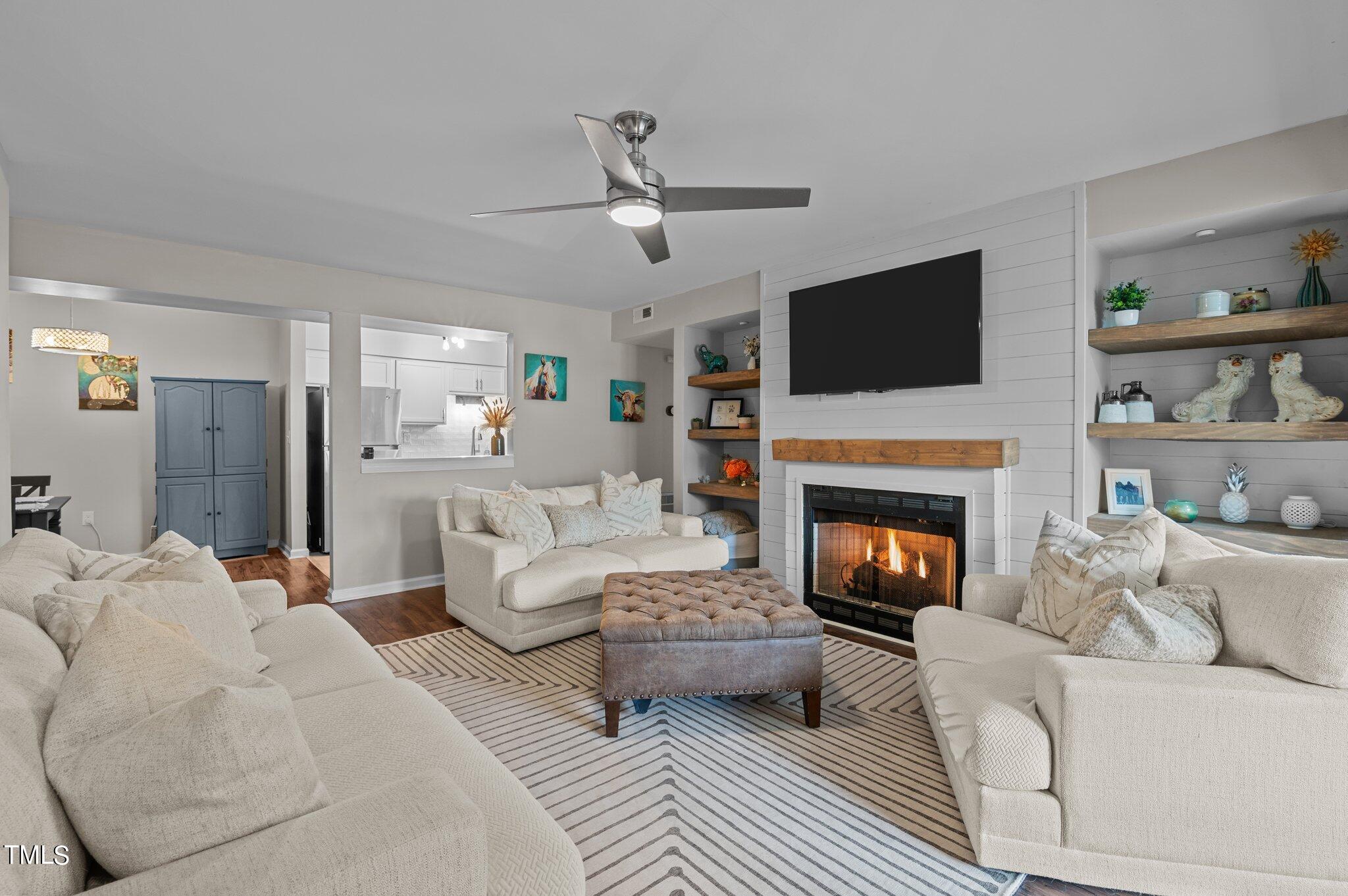 1301 Hillbrow Lane # 303