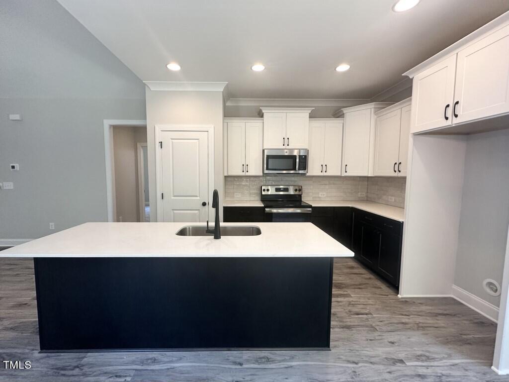 172 Sequoia Drive