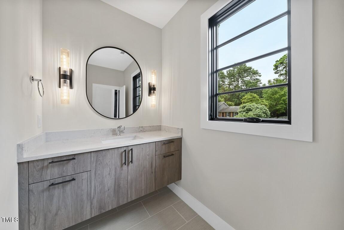 1308 Lennox Place
