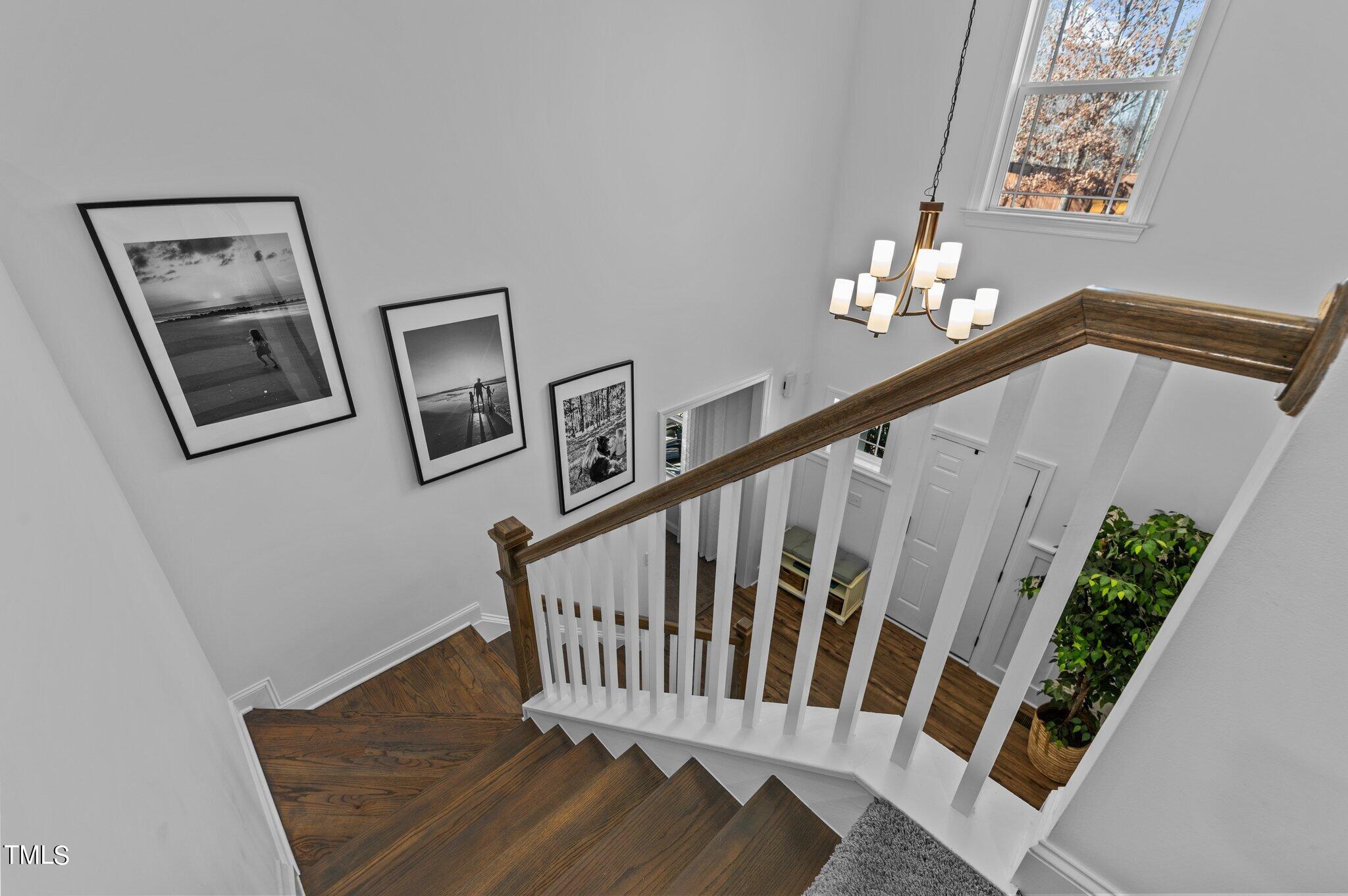 8238 Southmoor Hill Trail