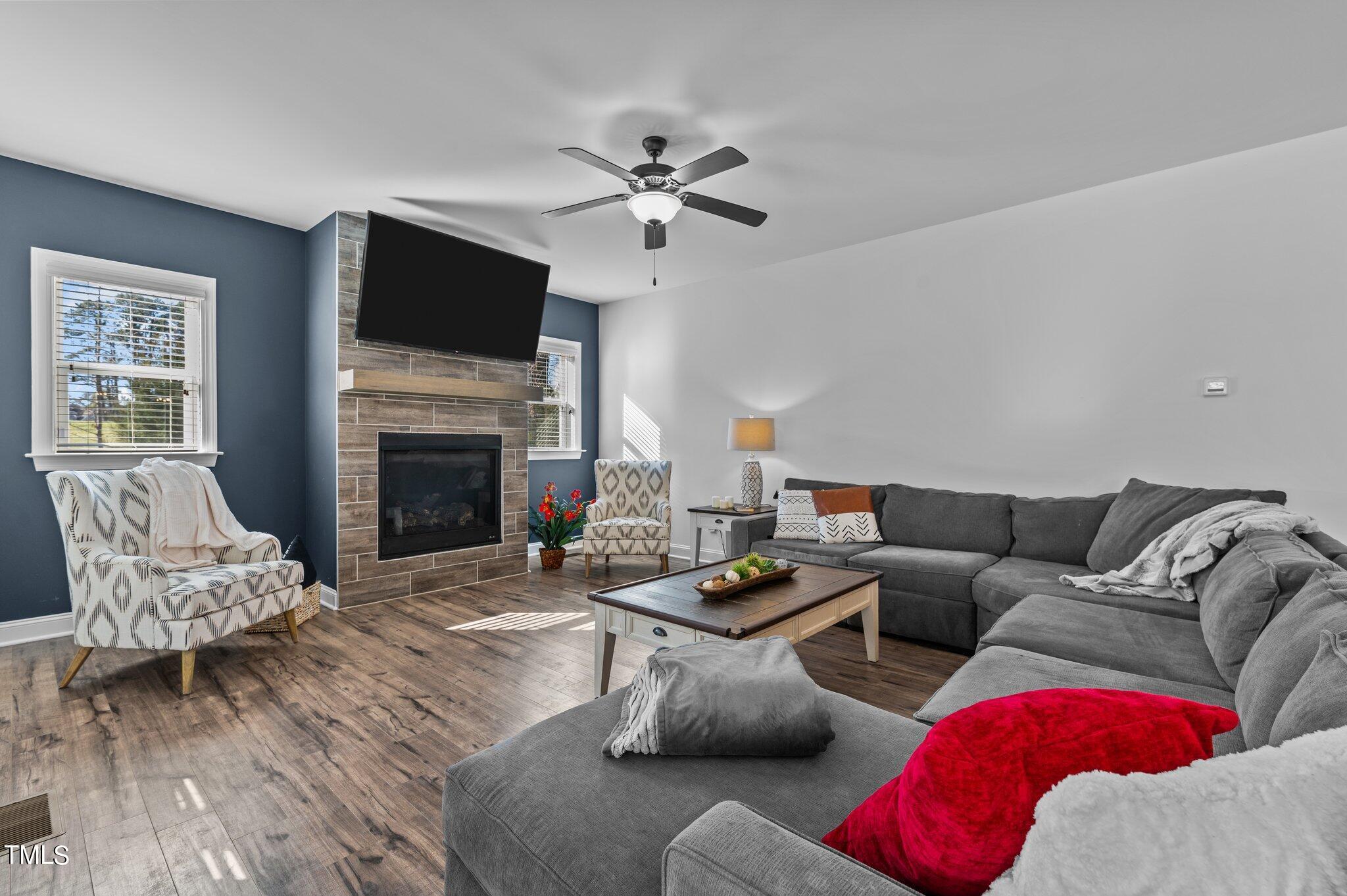 8238 Southmoor Hill Trail