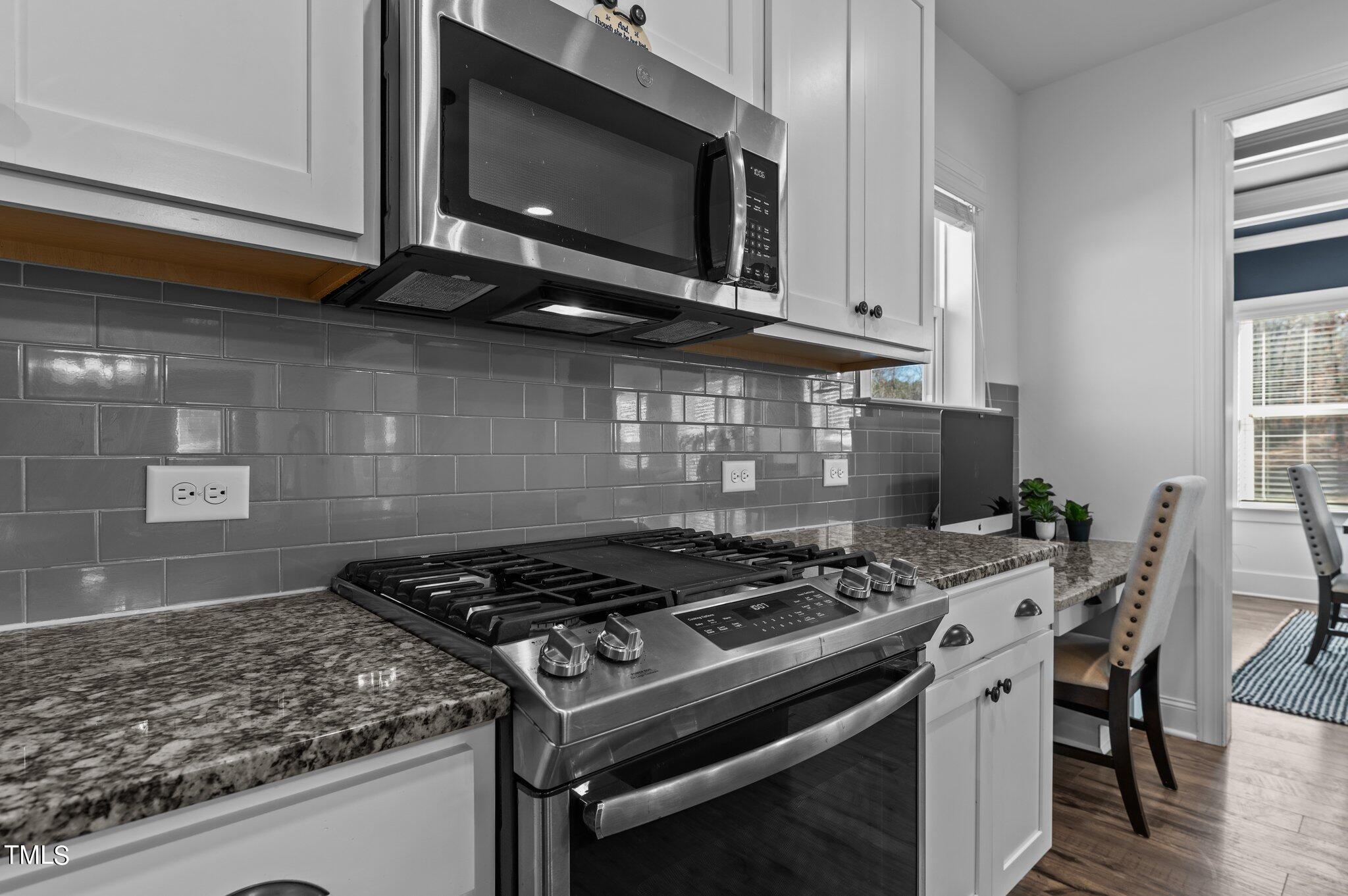 8238 Southmoor Hill Trail