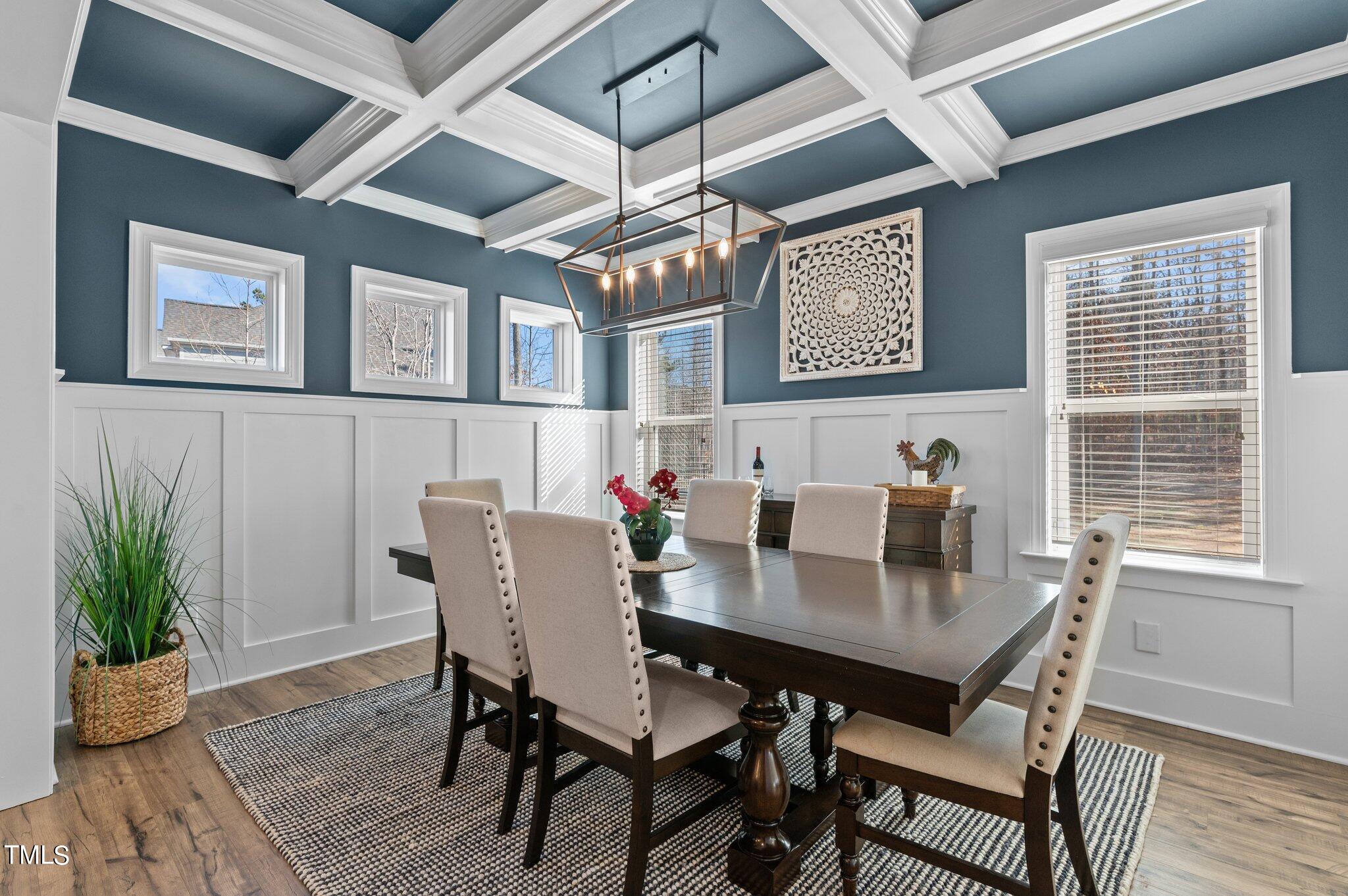 8238 Southmoor Hill Trail