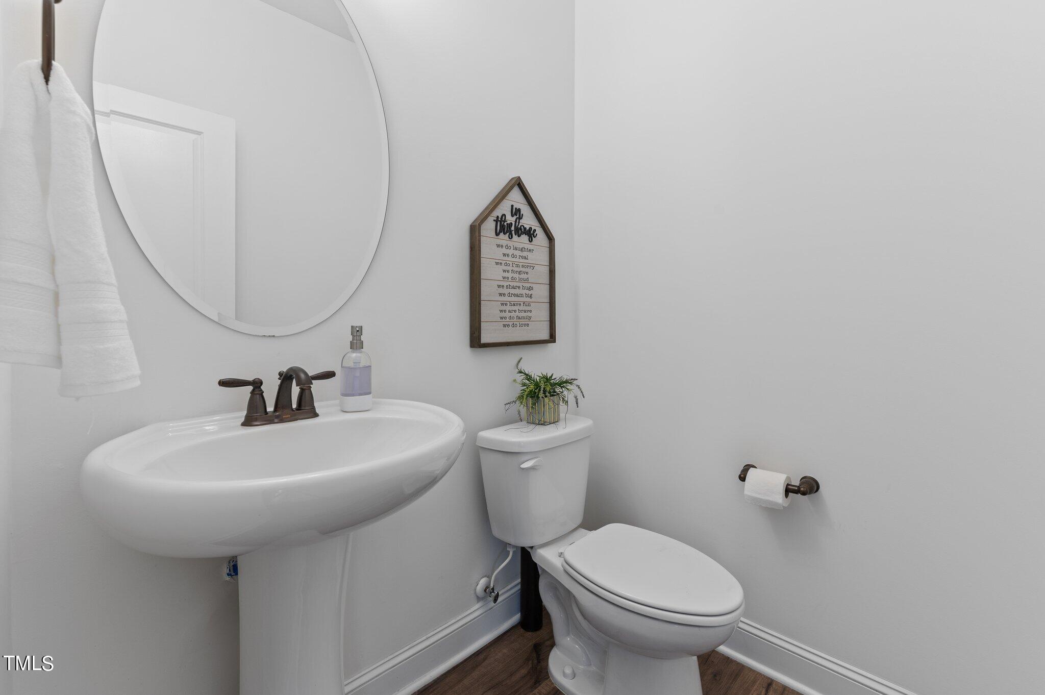 8238 Southmoor Hill Trail