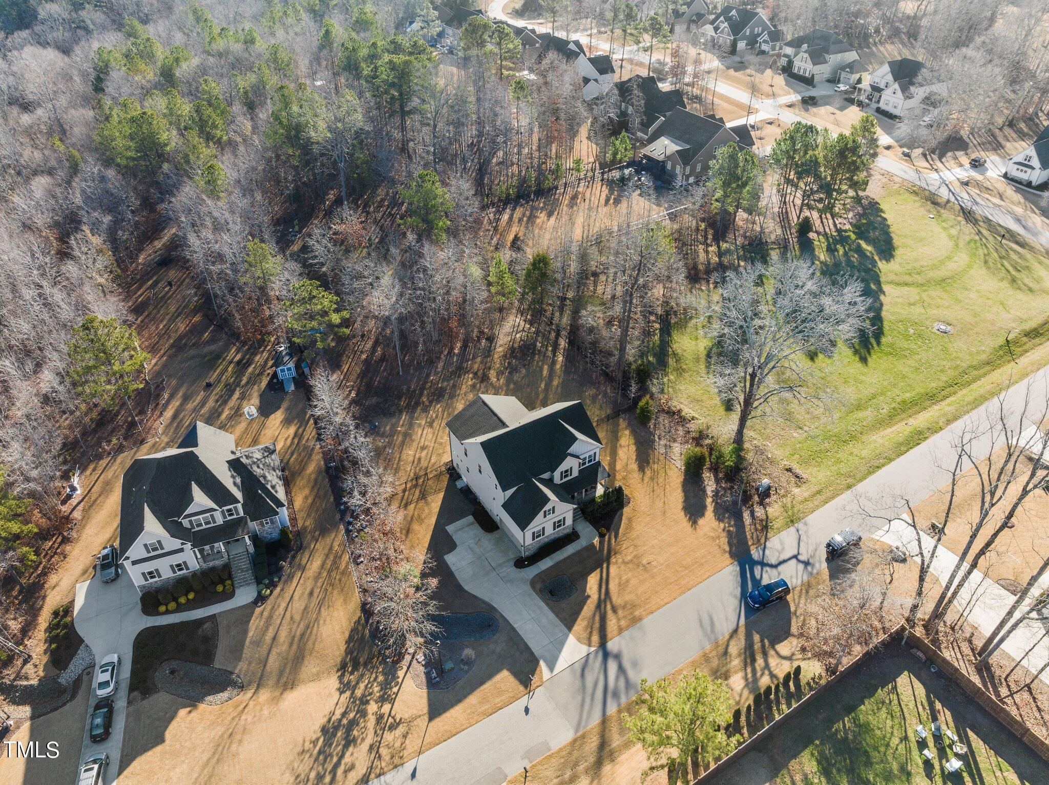 8238 Southmoor Hill Trail