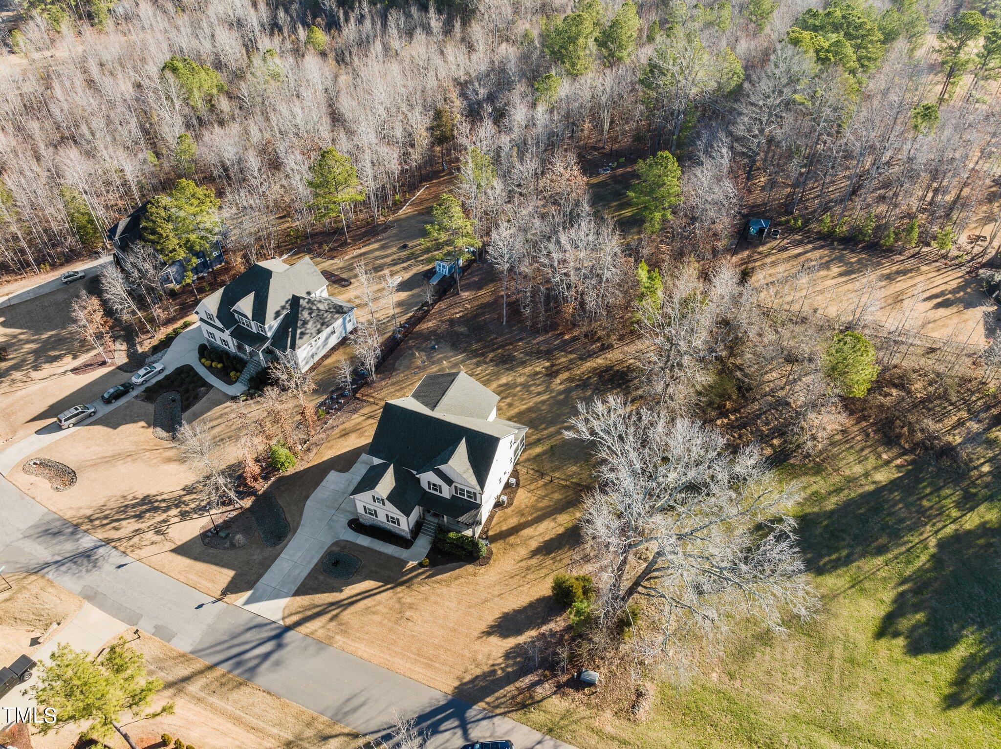 8238 Southmoor Hill Trail