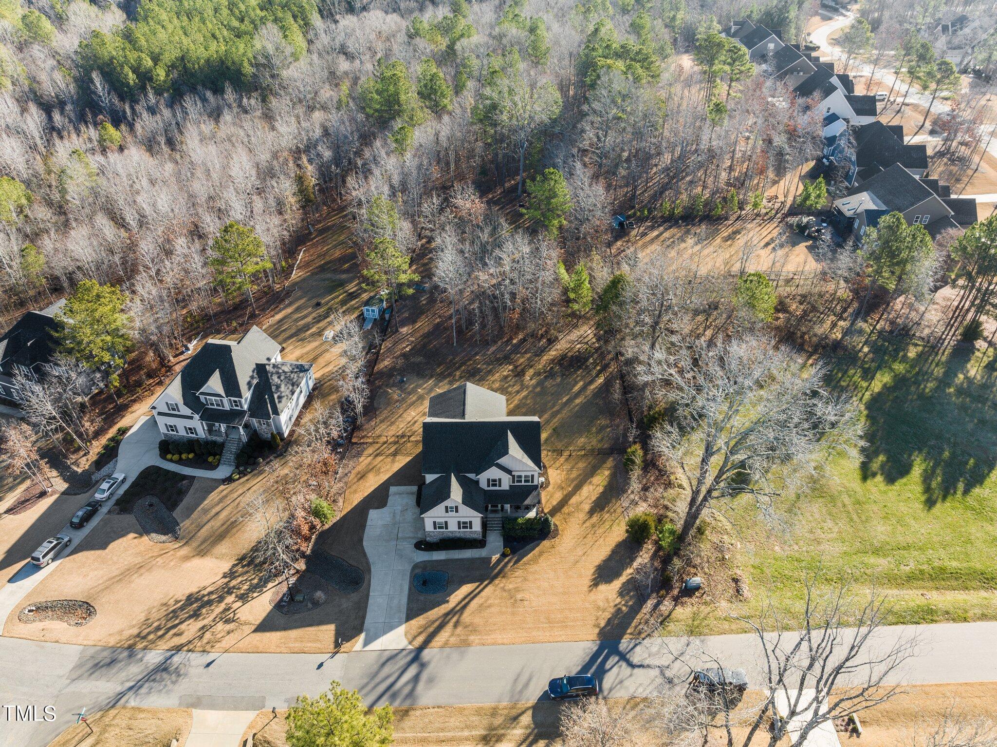 8238 Southmoor Hill Trail