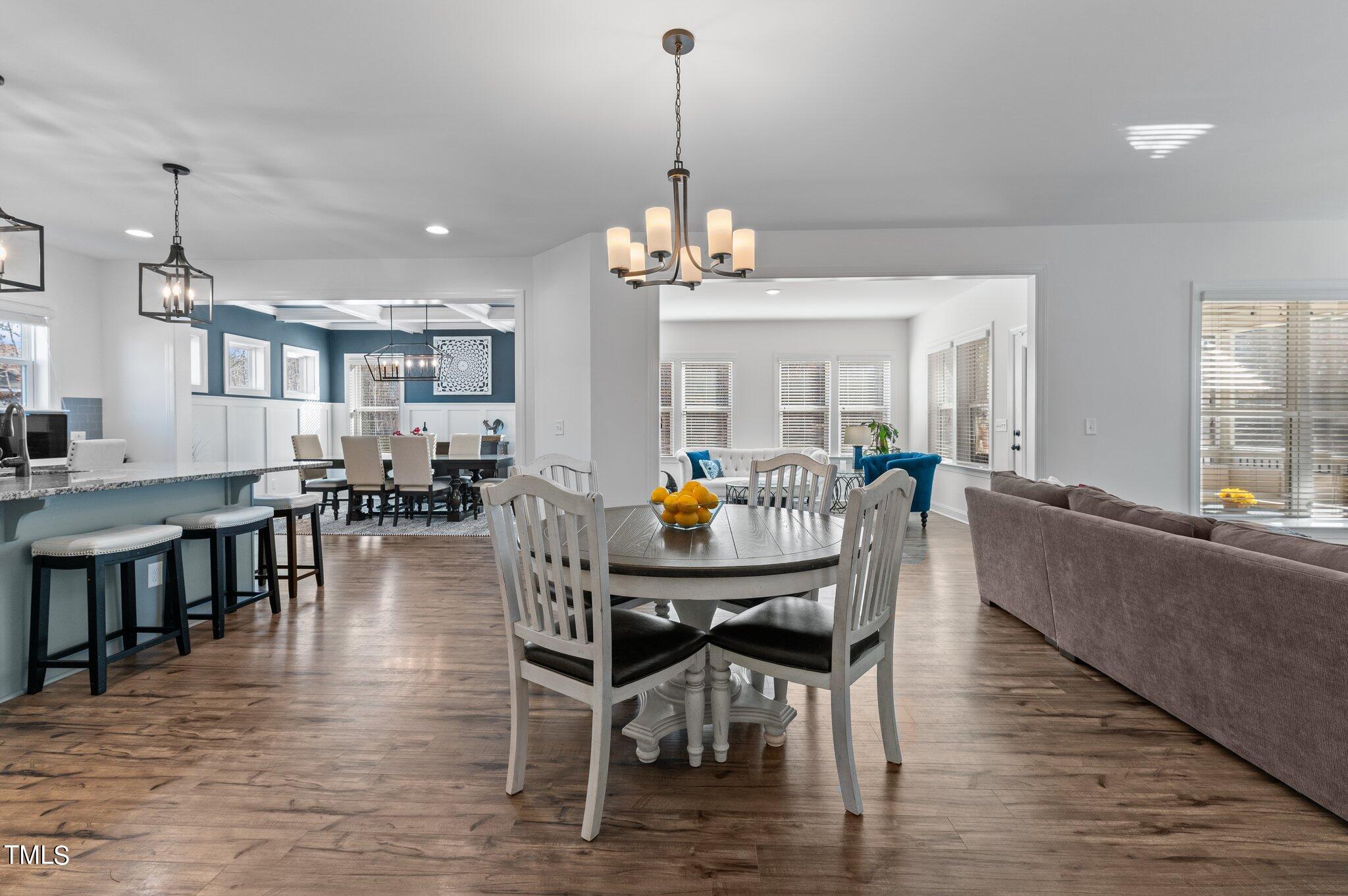 8238 Southmoor Hill Trail